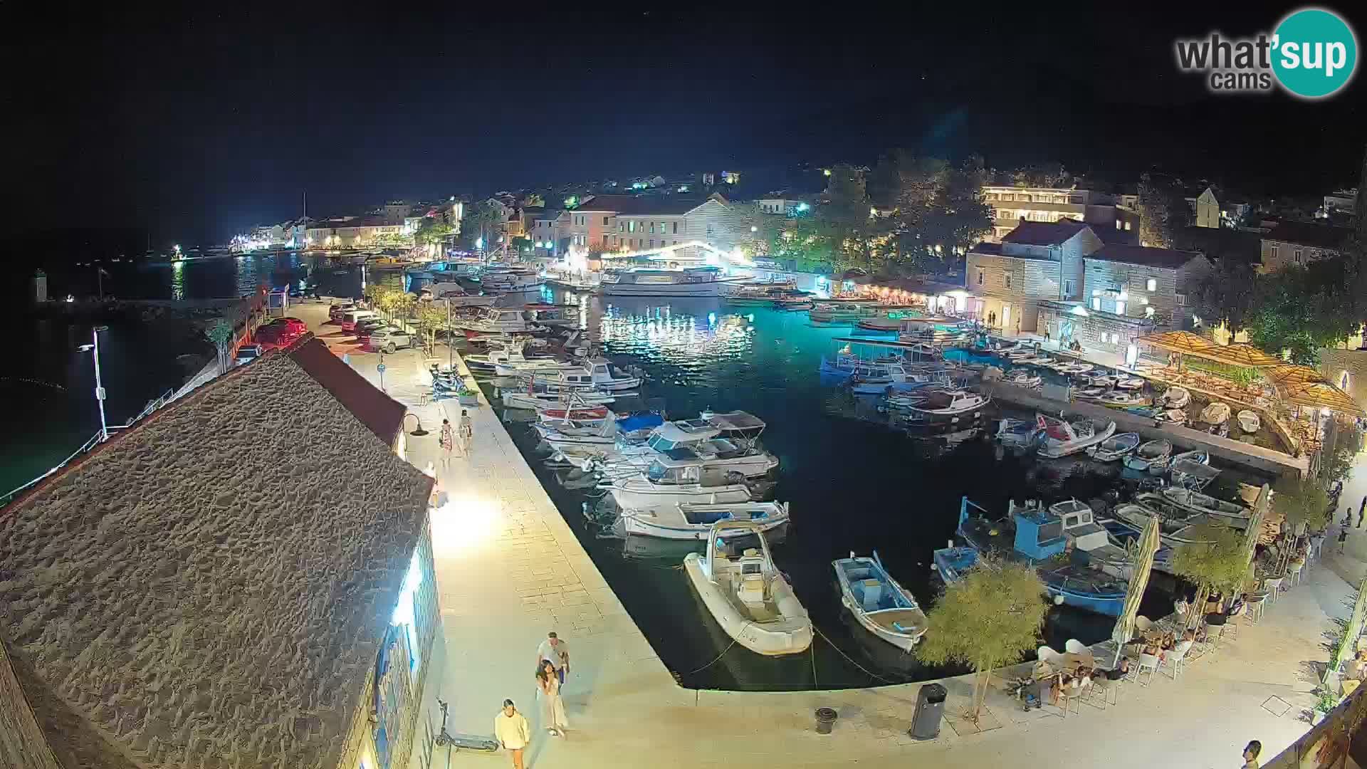 Webcam Bol Harbour – Live View of Bol Riva & Marina
