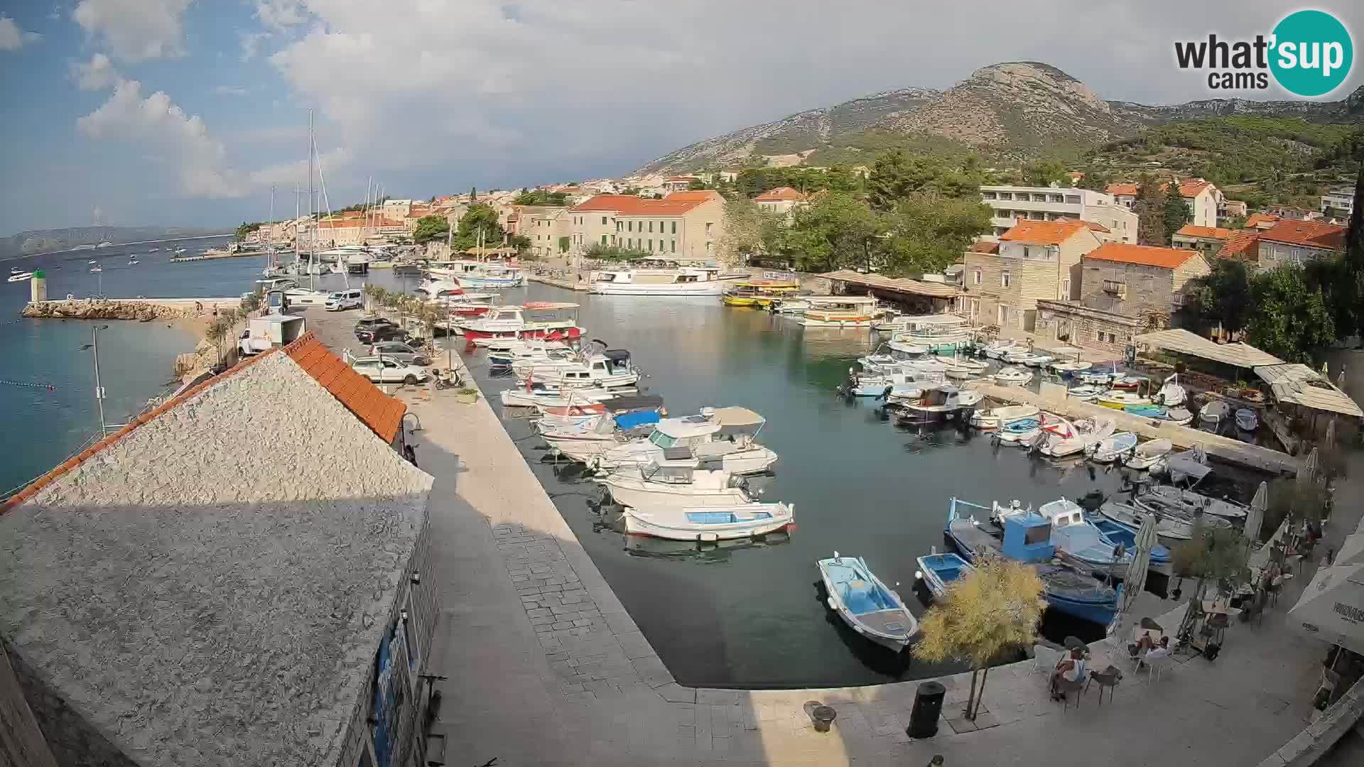 Webcam Bol Harbour – Live View of Bol Riva & Marina