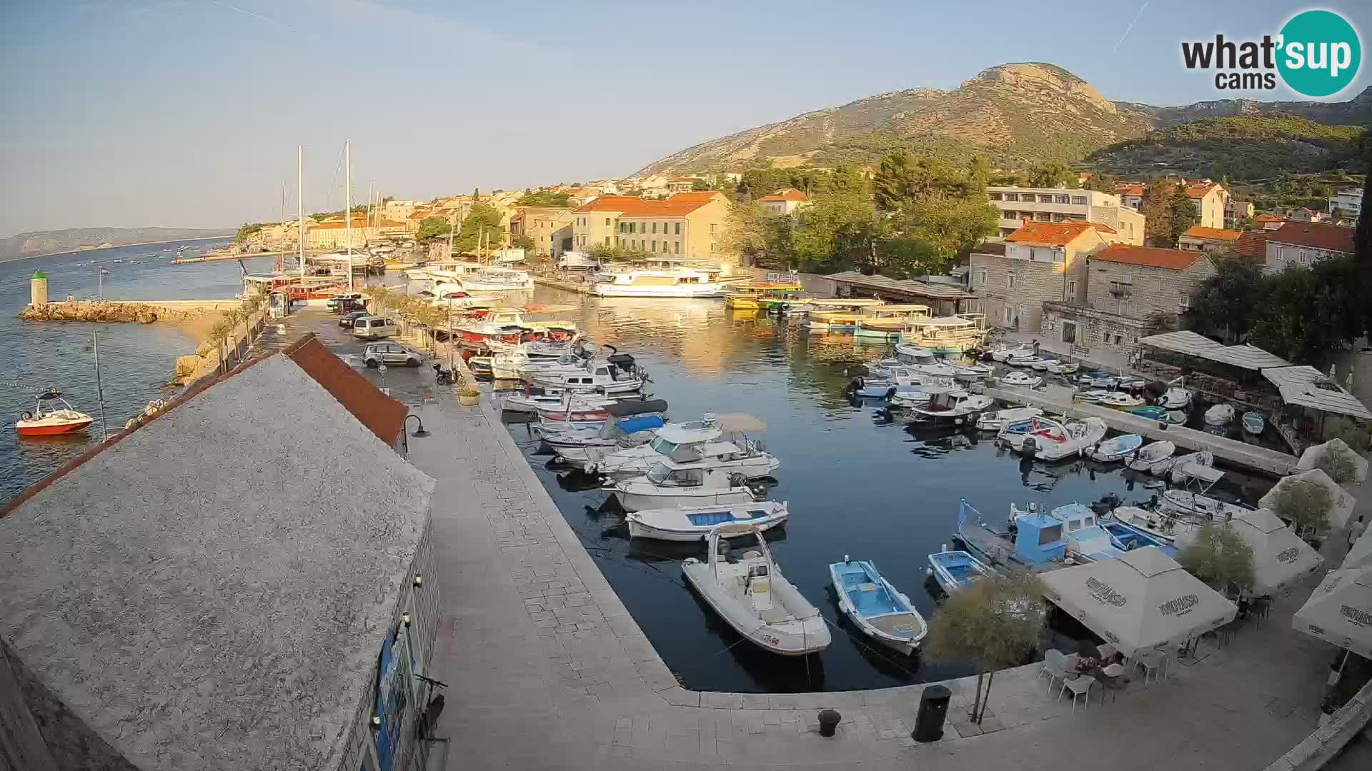 Webcam Bol Harbour – Live View of Bol Riva & Marina