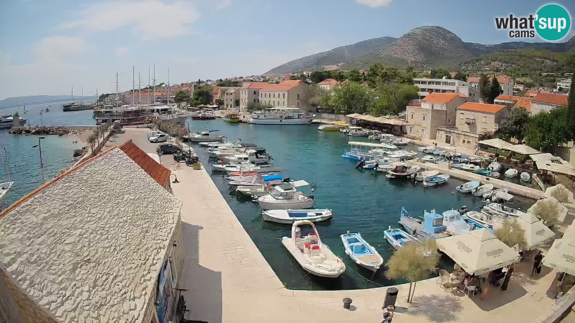 Webcam Bol Harbour – Live View of Bol Riva & Marina