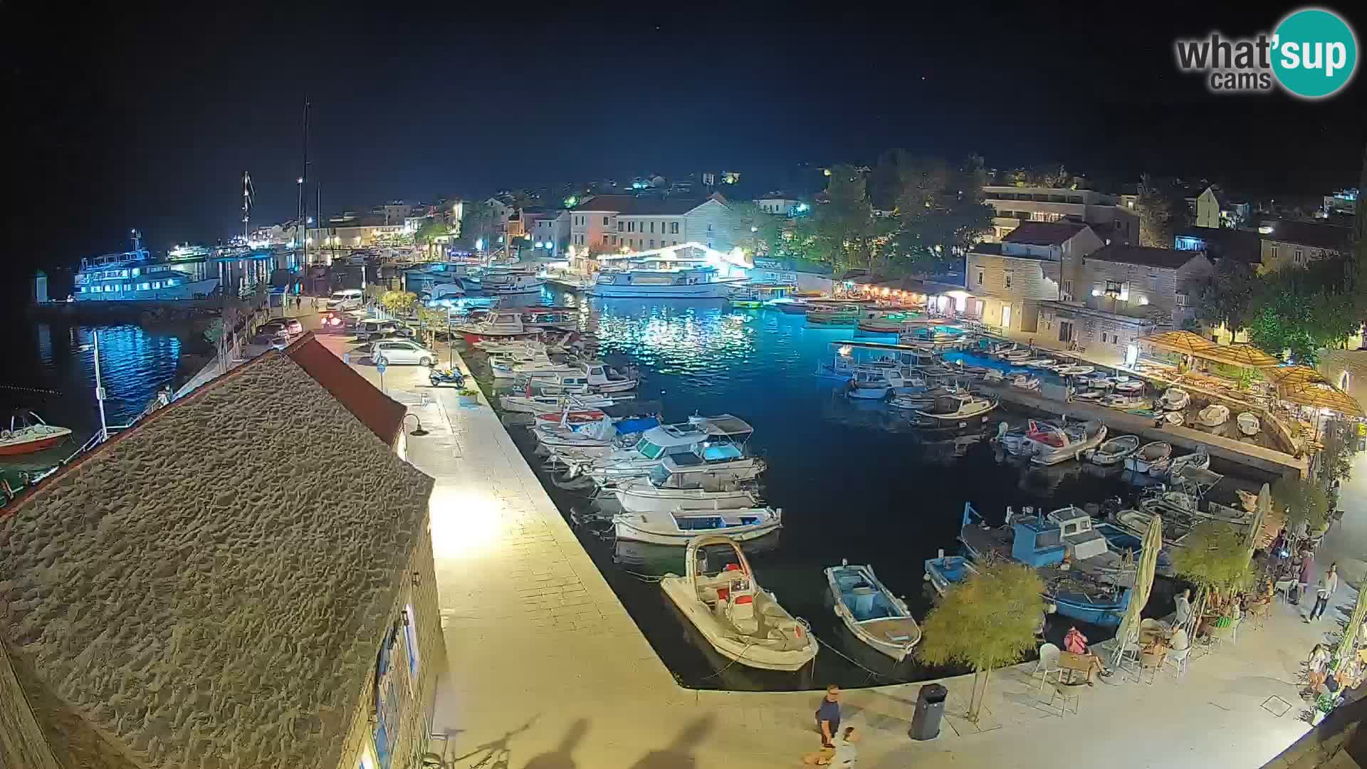 Webcam Bol Harbour – Live View of Bol Riva & Marina