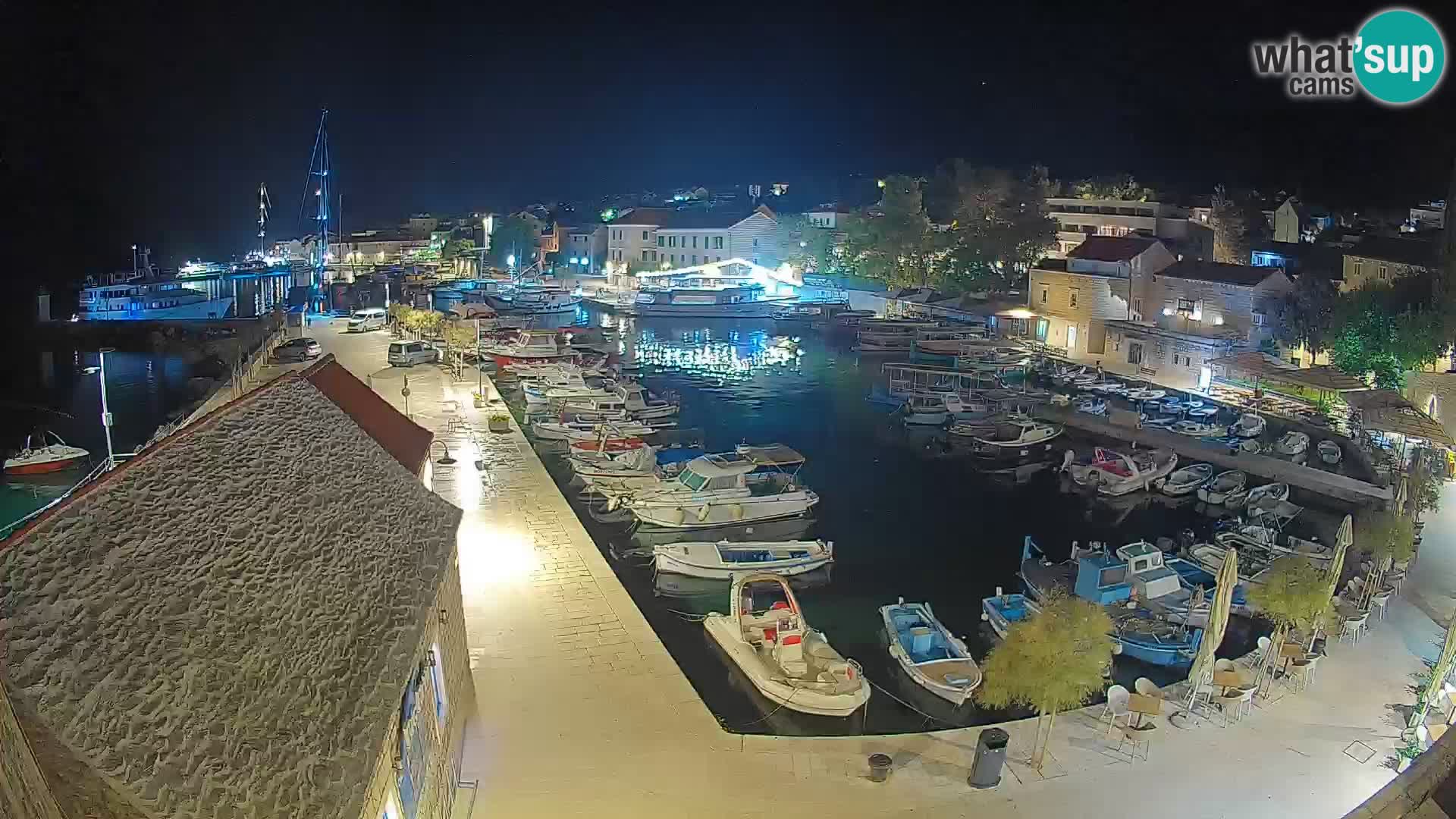 Webcam Bol Harbour – Live View of Bol Riva & Marina