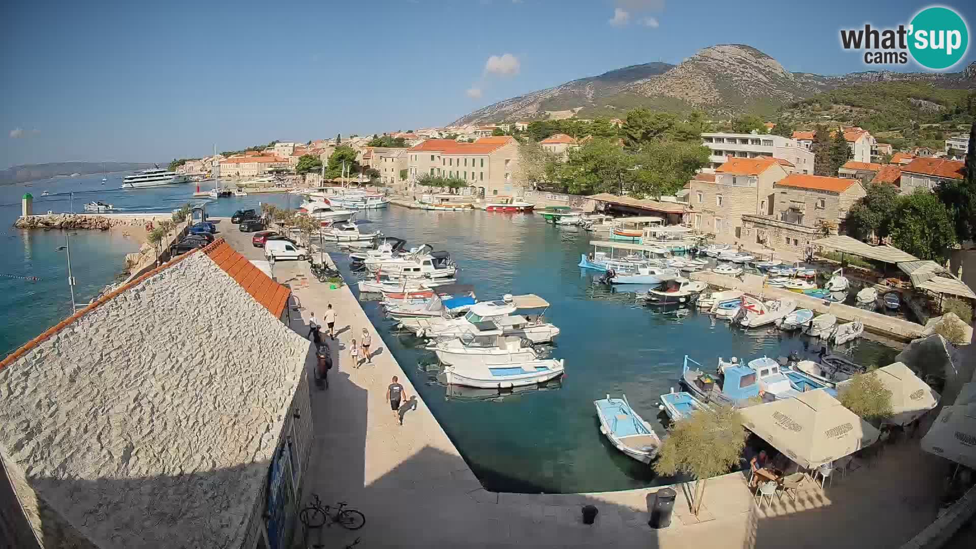 Webcam Bol Harbour – Live View of Bol Riva & Marina