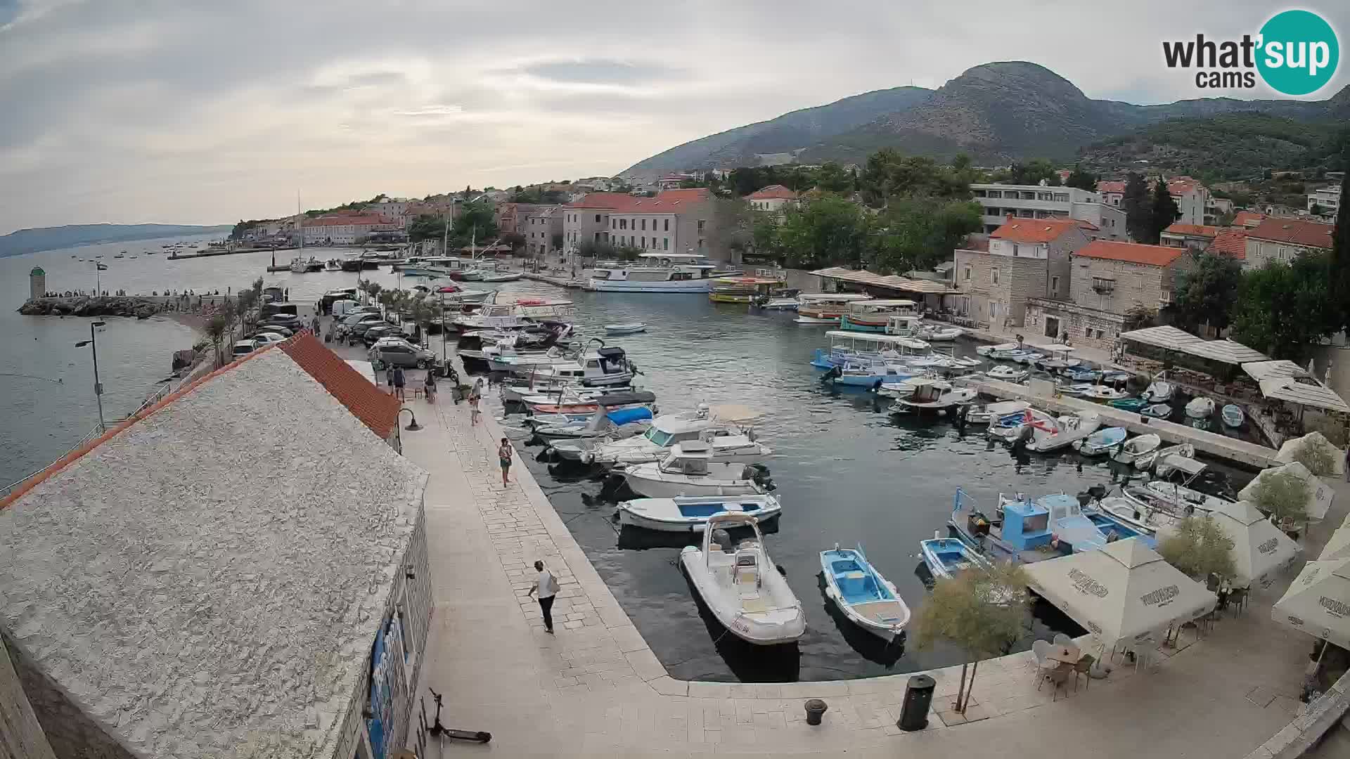 Webcam Bol Harbour – Live View of Bol Riva & Marina