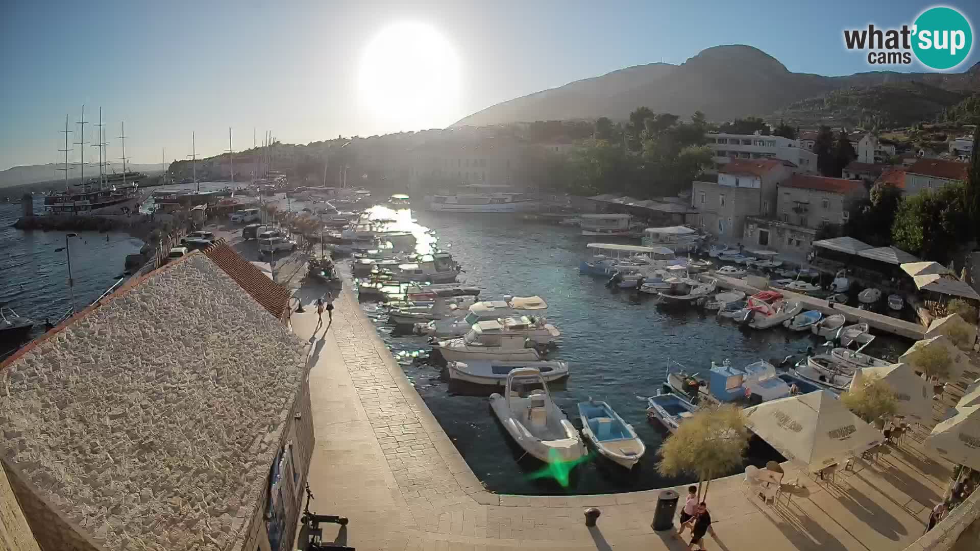 Webcam Bol Harbour – Live View of Bol Riva & Marina