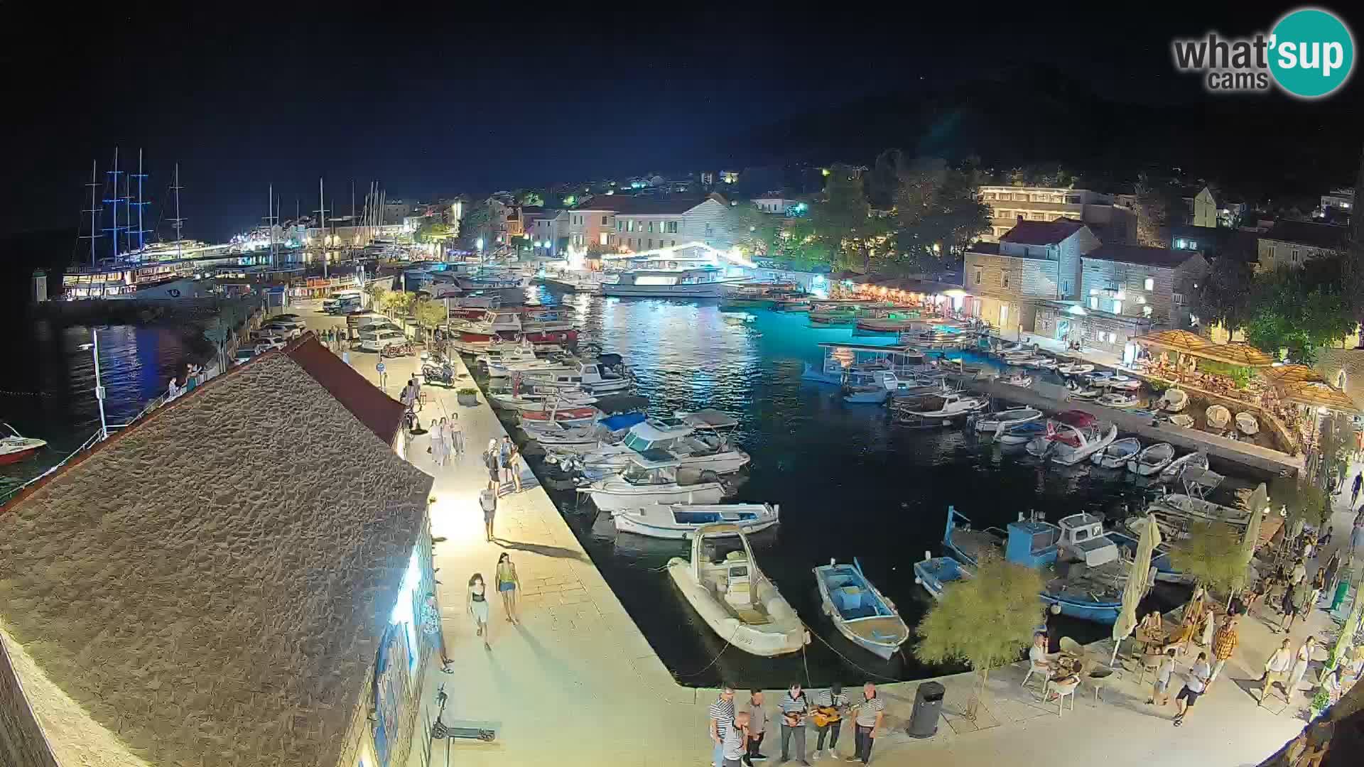 Webcam Bol Hafen – Liveblick auf Bol Riva & Marina