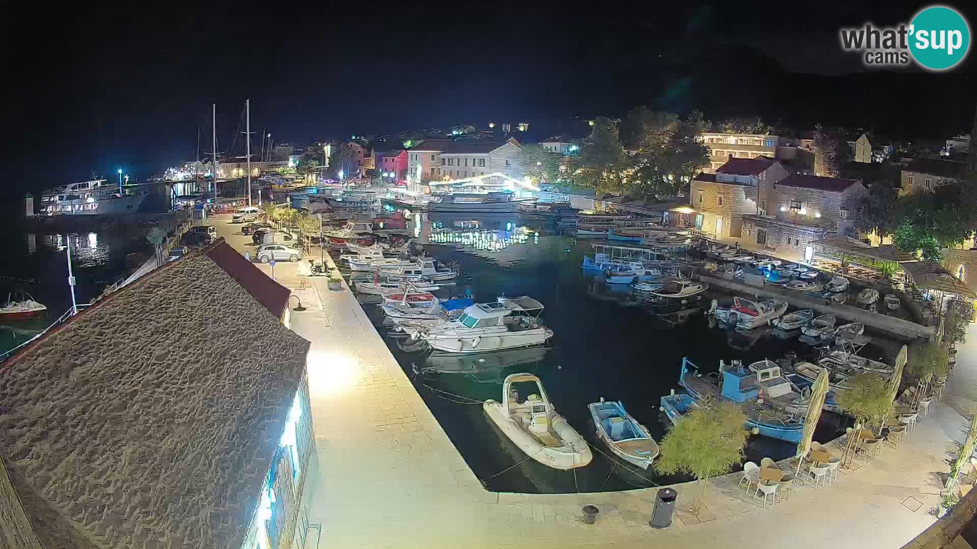 Webcam Bol Harbour – Live View of Bol Riva & Marina