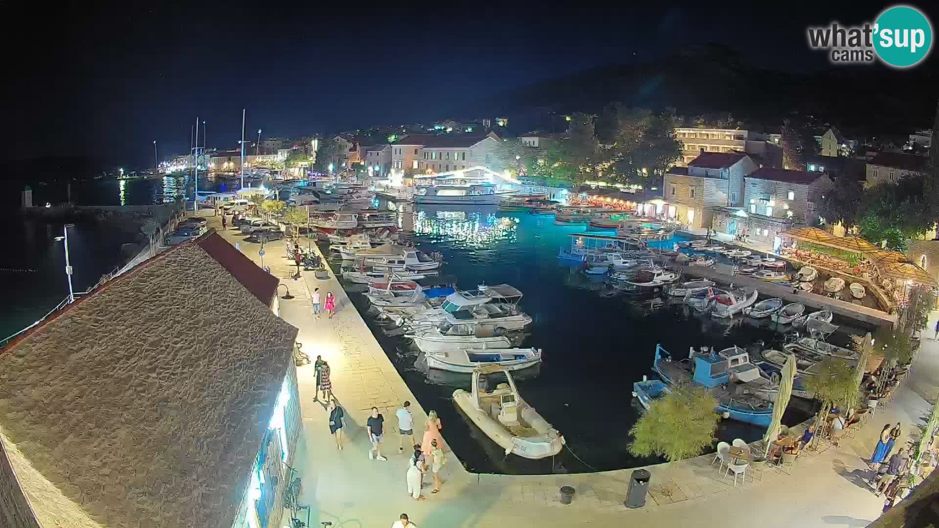 Webcam Bol Hafen – Liveblick auf Bol Riva & Marina