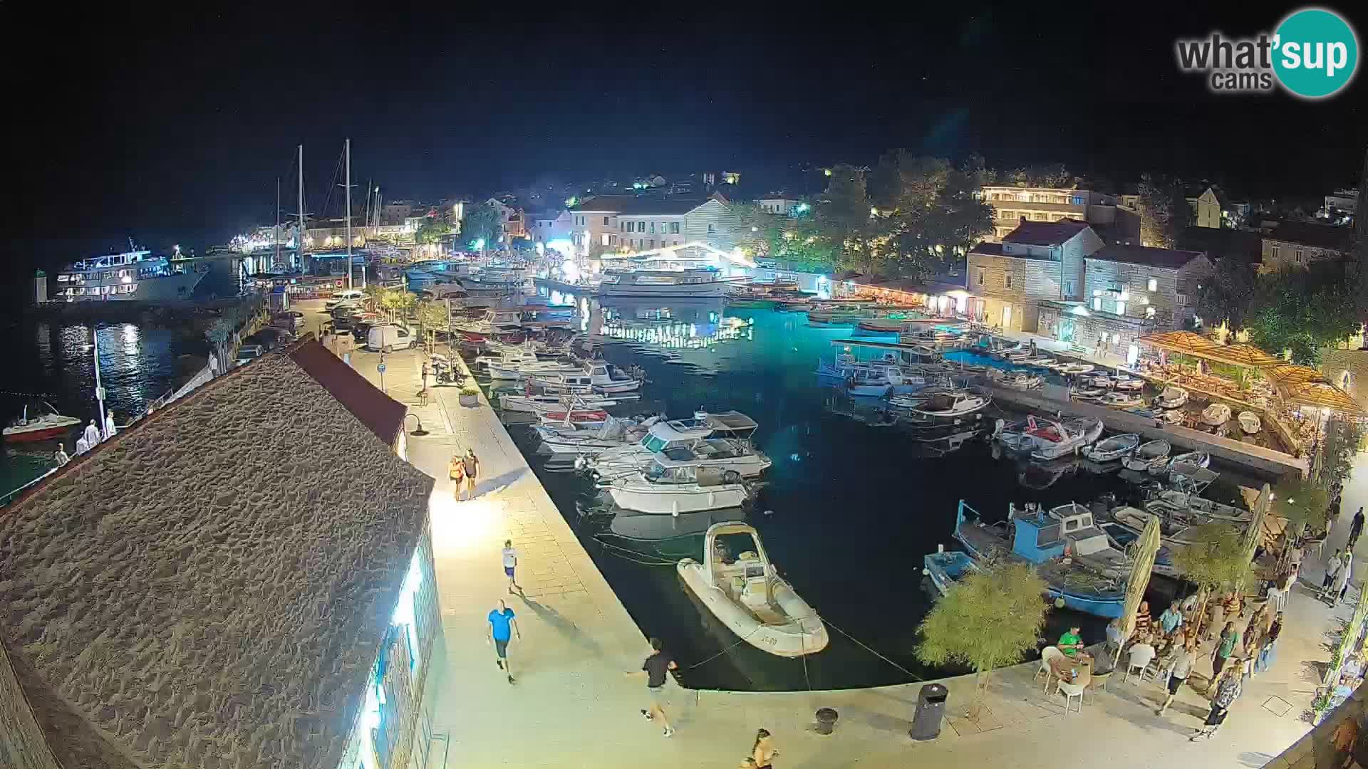 Webcam Bol Harbour – Live View of Bol Riva & Marina