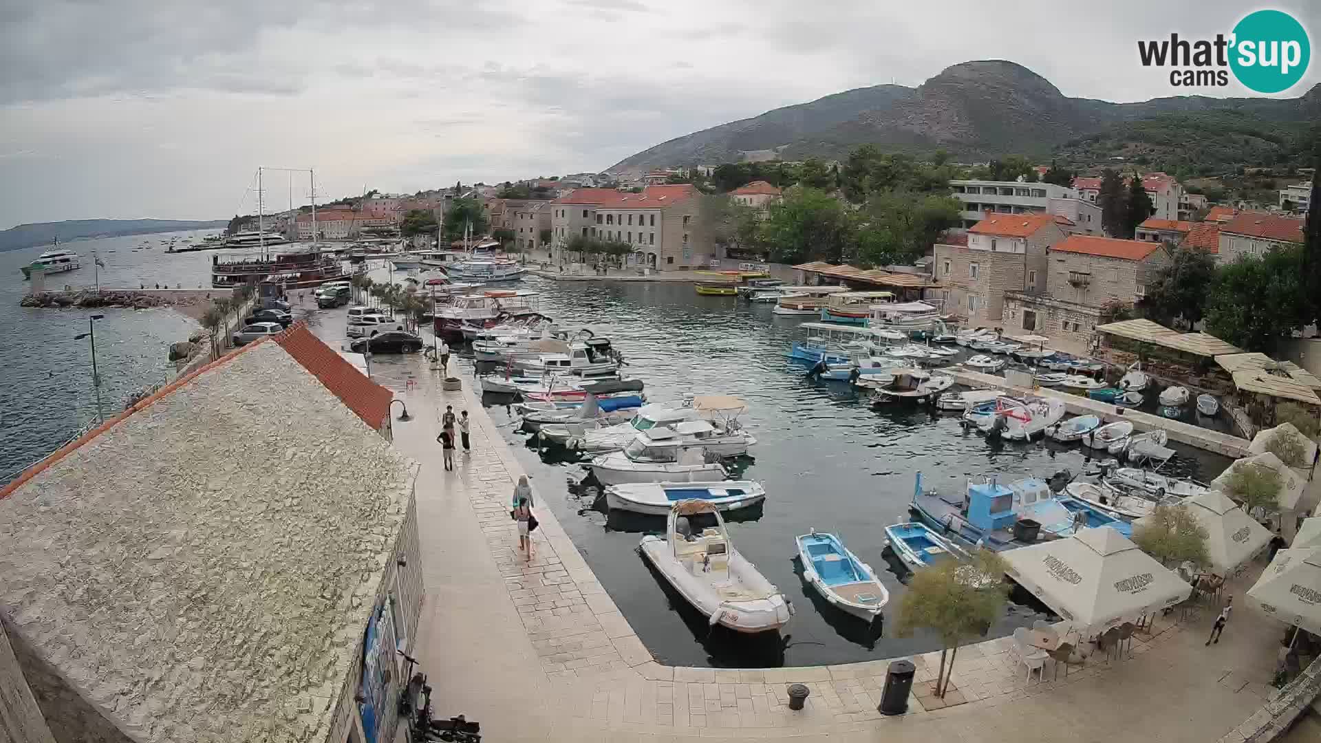 Webcam Bol Harbour – Live View of Bol Riva & Marina
