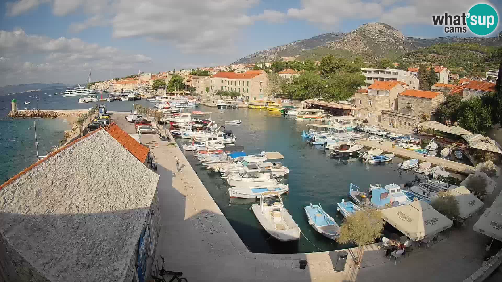 Webcam Bol Harbour – Live View of Bol Riva & Marina