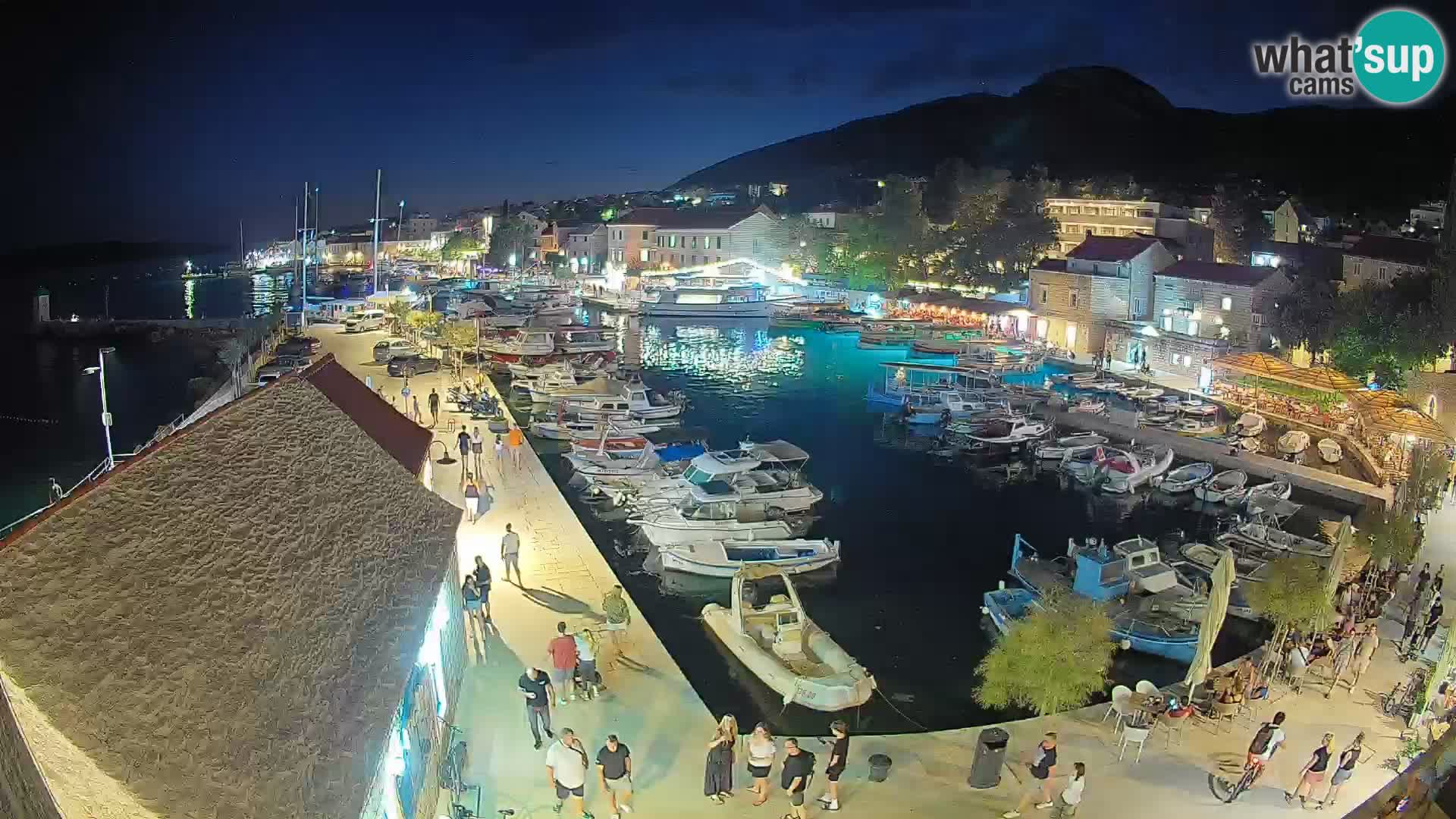 Webcam Bol Harbour – Live View of Bol Riva & Marina