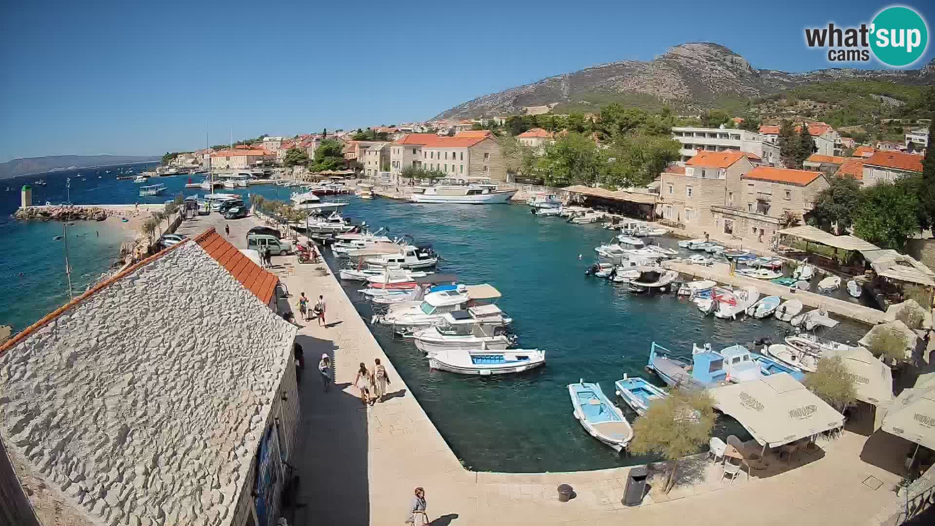 Webcam Bol Harbour – Live View of Bol Riva & Marina
