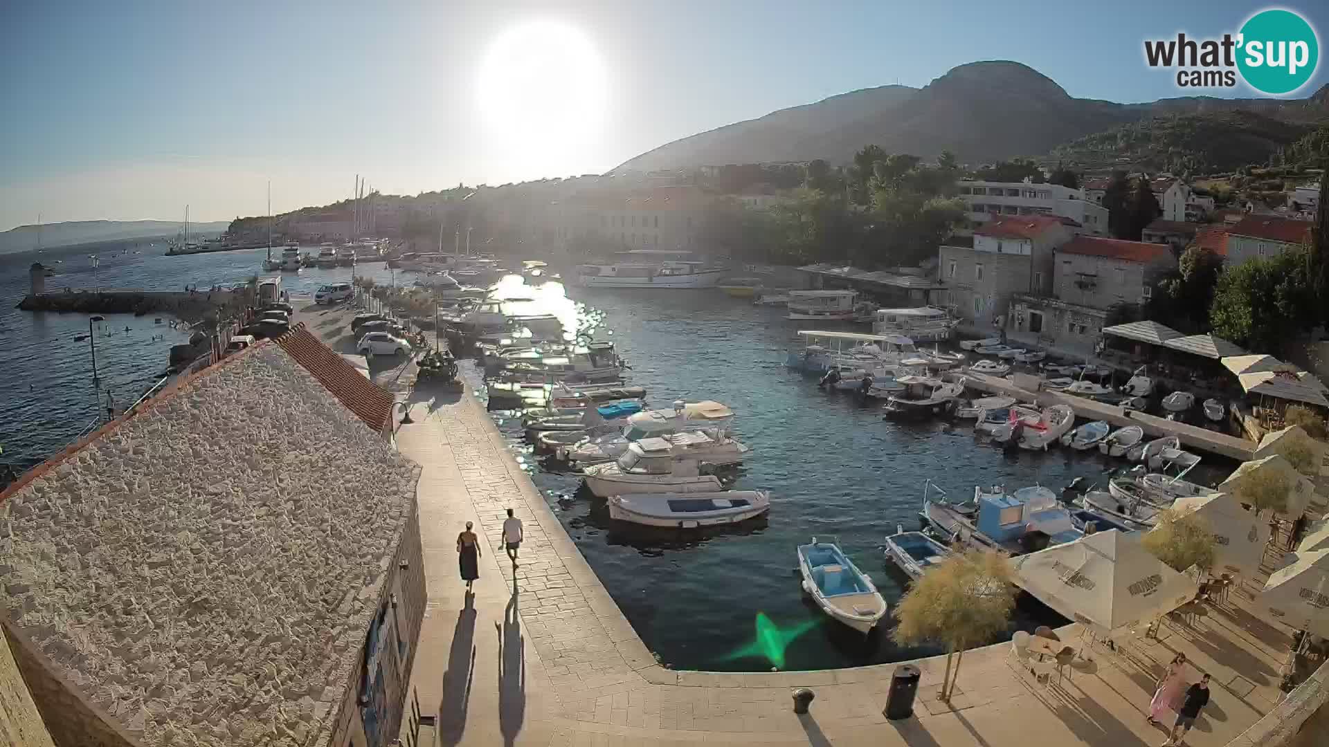 Webcam Bol Harbour – Live View of Bol Riva & Marina