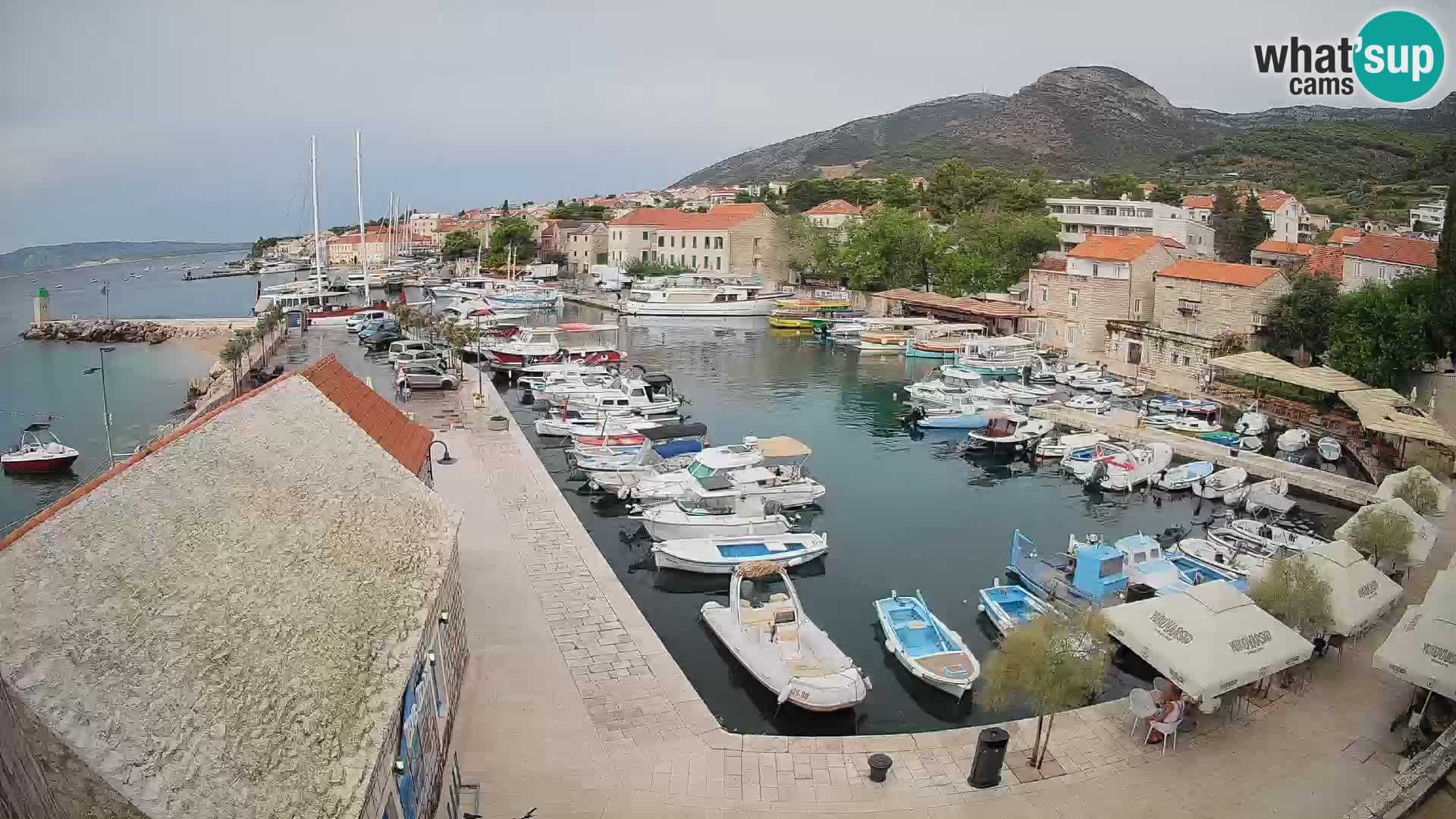 Webcam Bol Harbour – Live View of Bol Riva & Marina
