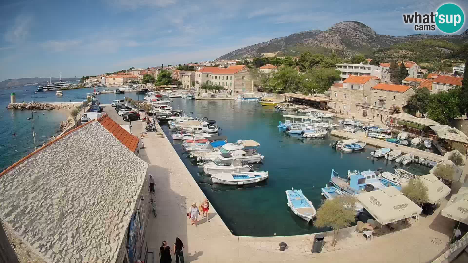 Webcam Bol Harbour – Live View of Bol Riva & Marina