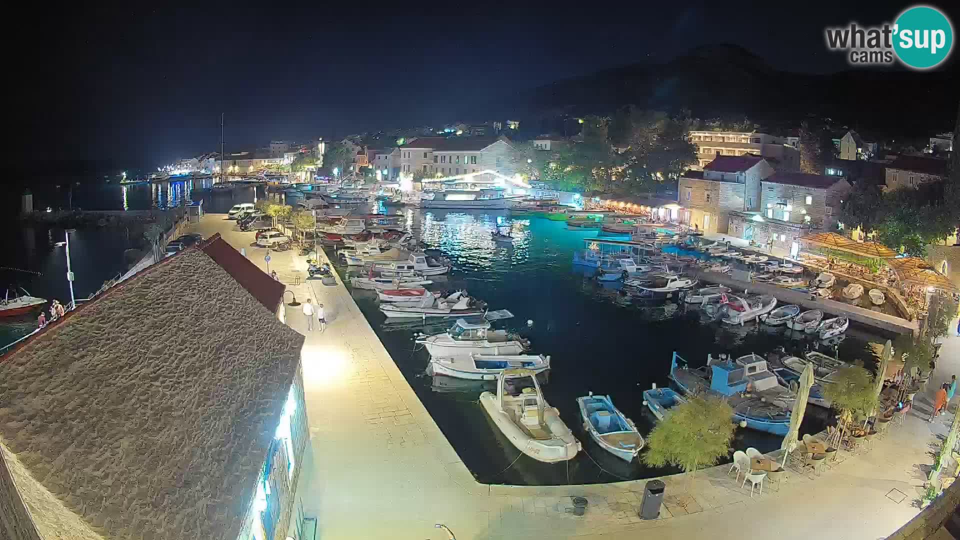 Webcam Bol Harbour – Live View of Bol Riva & Marina