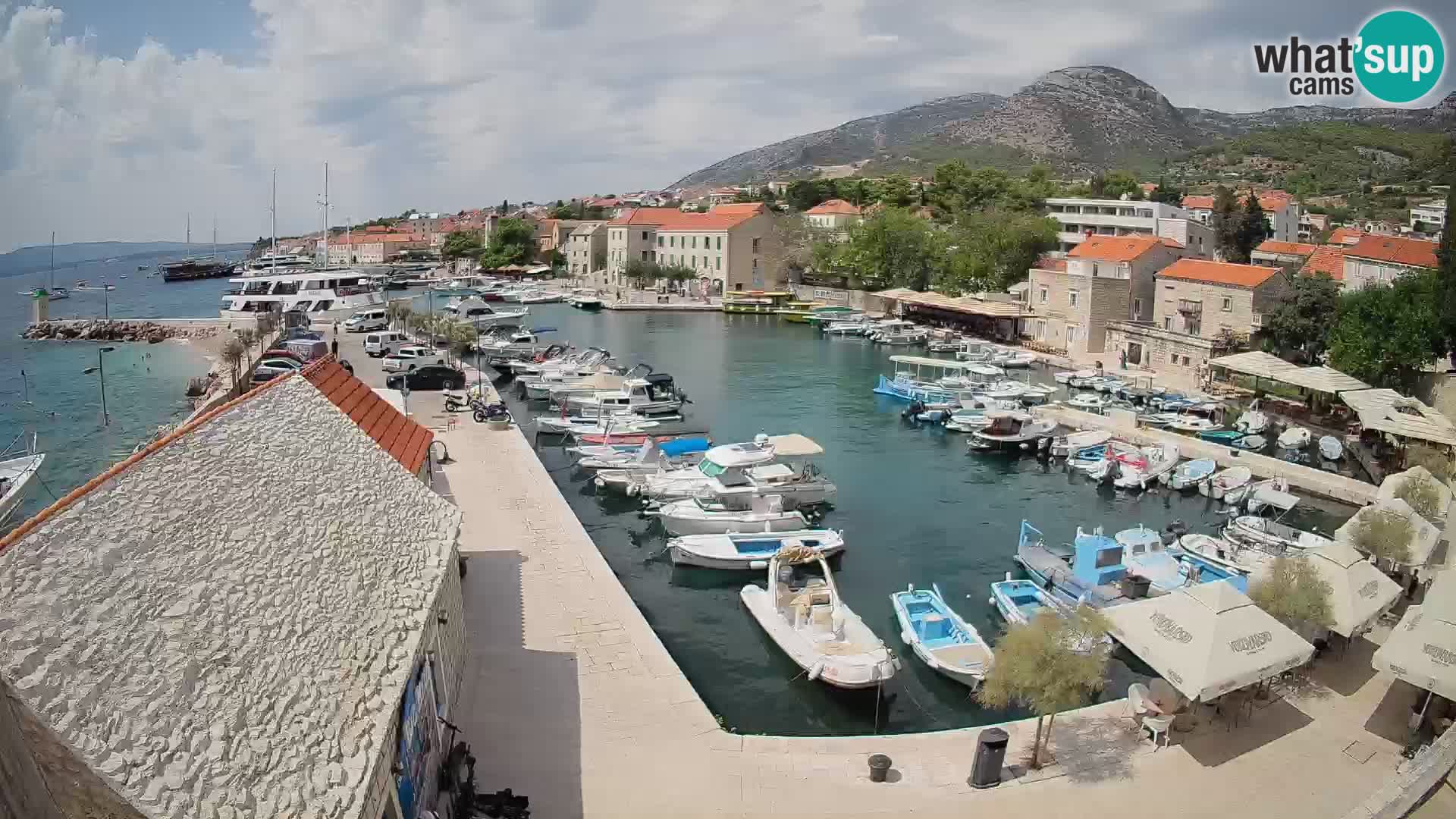 Webcam Bol Harbour – Live View of Bol Riva & Marina