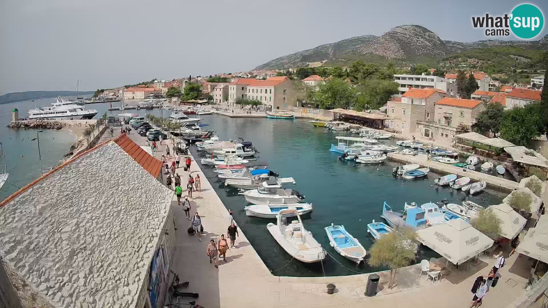 Webcam Bol Harbour – Live View of Bol Riva & Marina