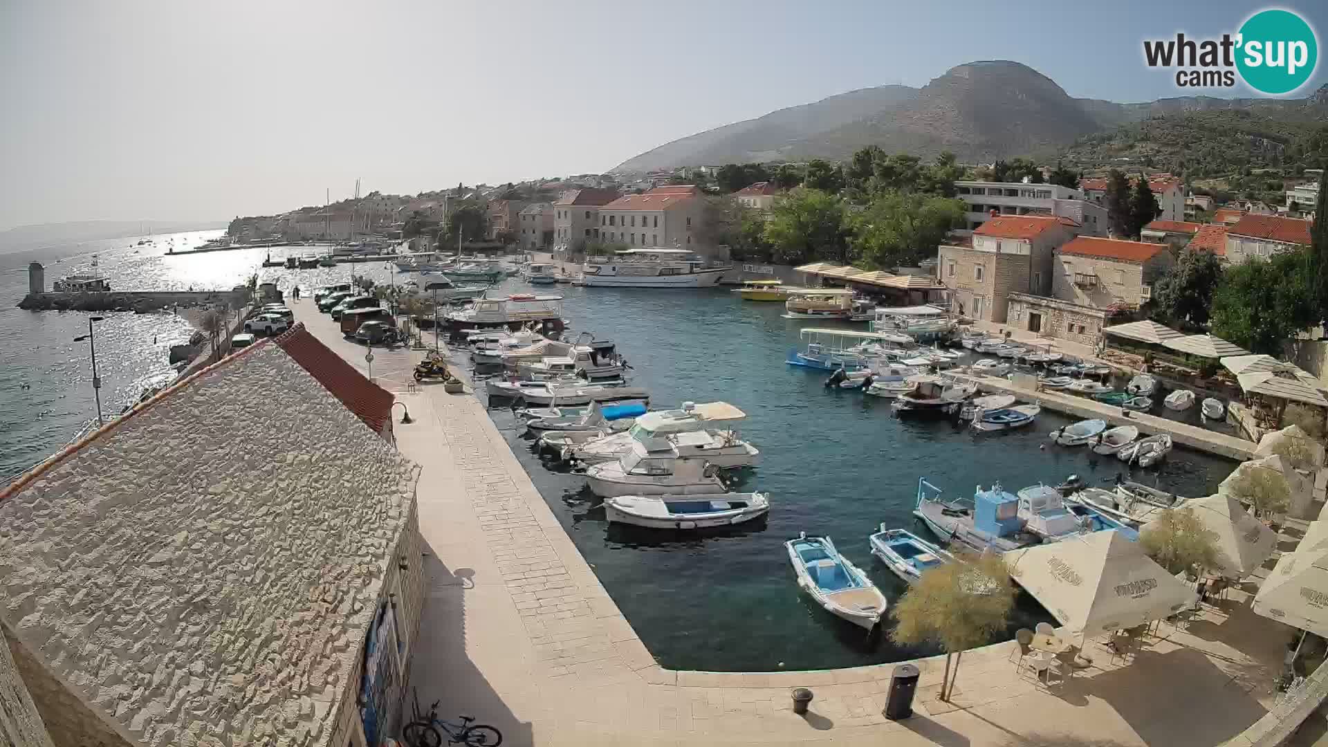 Webcam Bol Harbour – Live View of Bol Riva & Marina