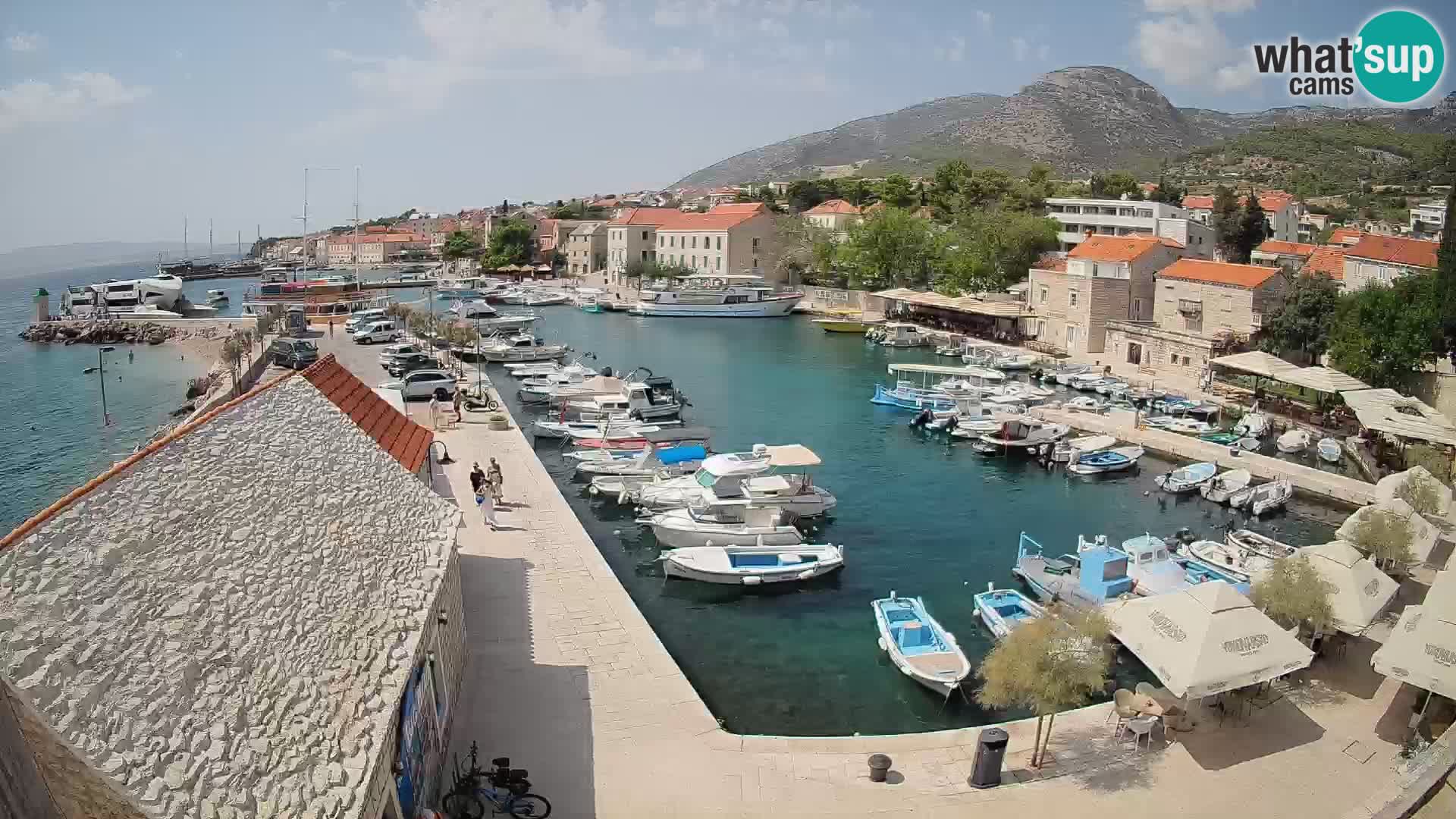 Webcam Bol Harbour – Live View of Bol Riva & Marina