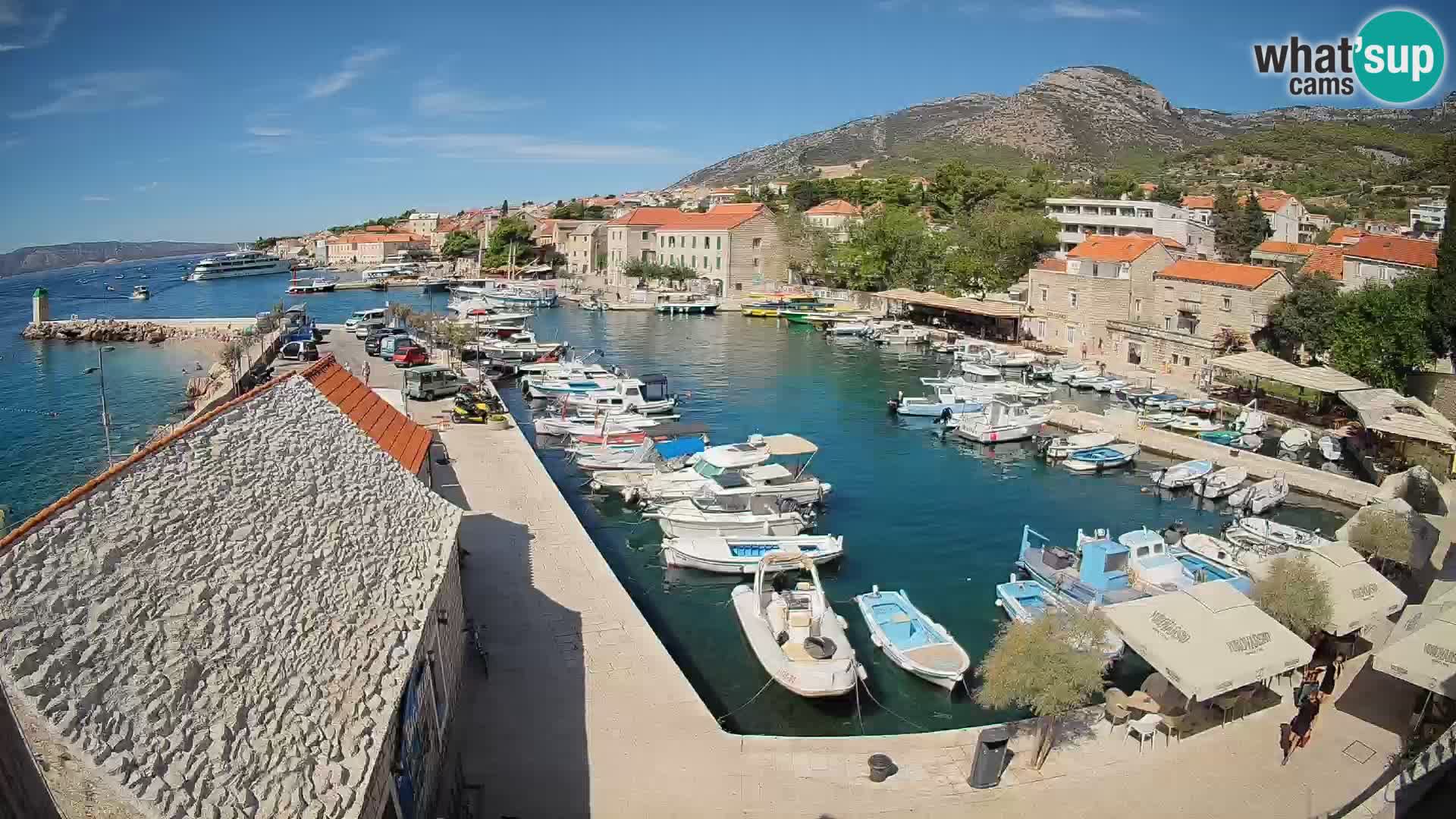 Webcam Bol Hafen – Liveblick auf Bol Riva & Marina