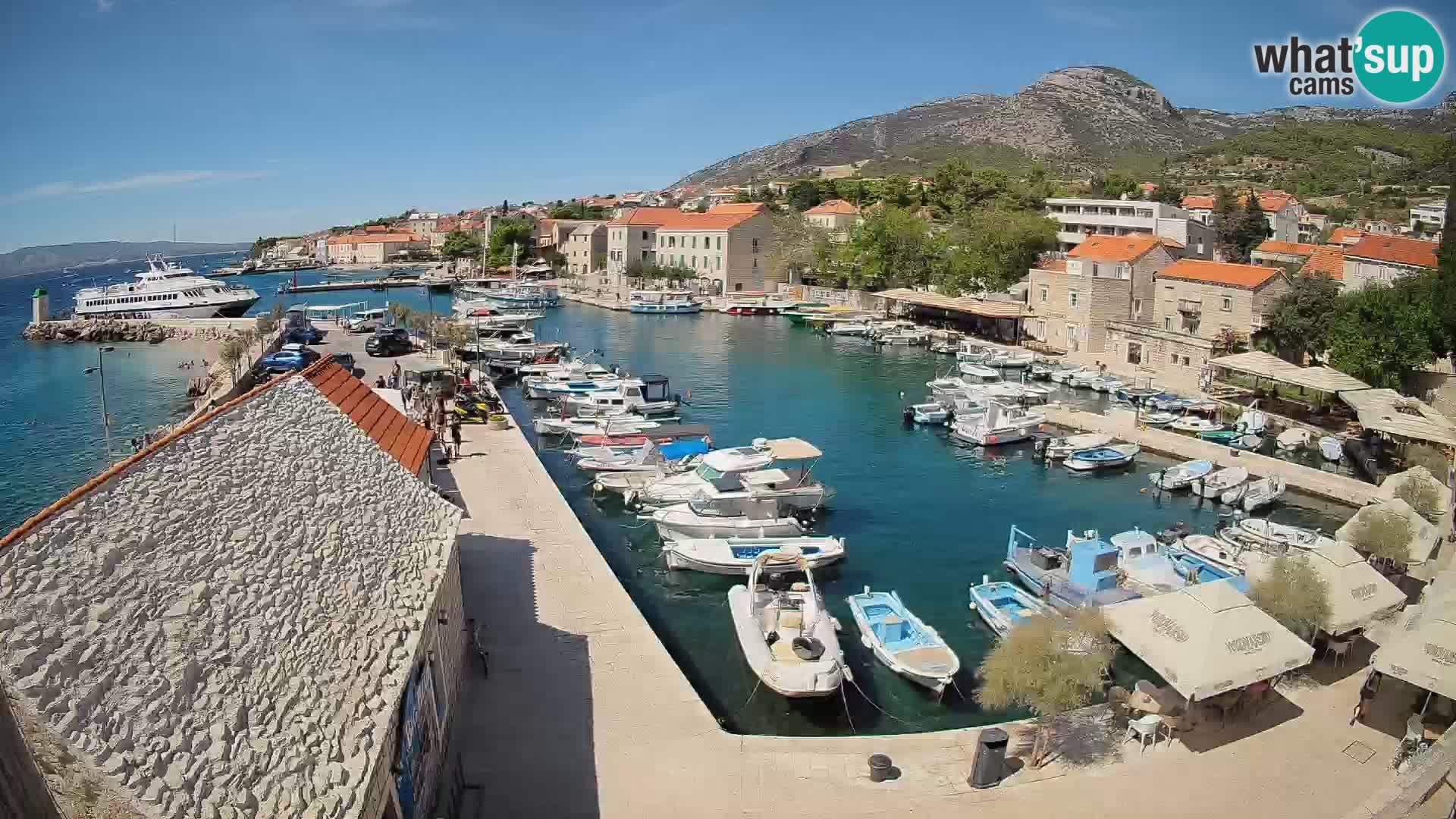 Webcam Bol Harbour – Live View of Bol Riva & Marina