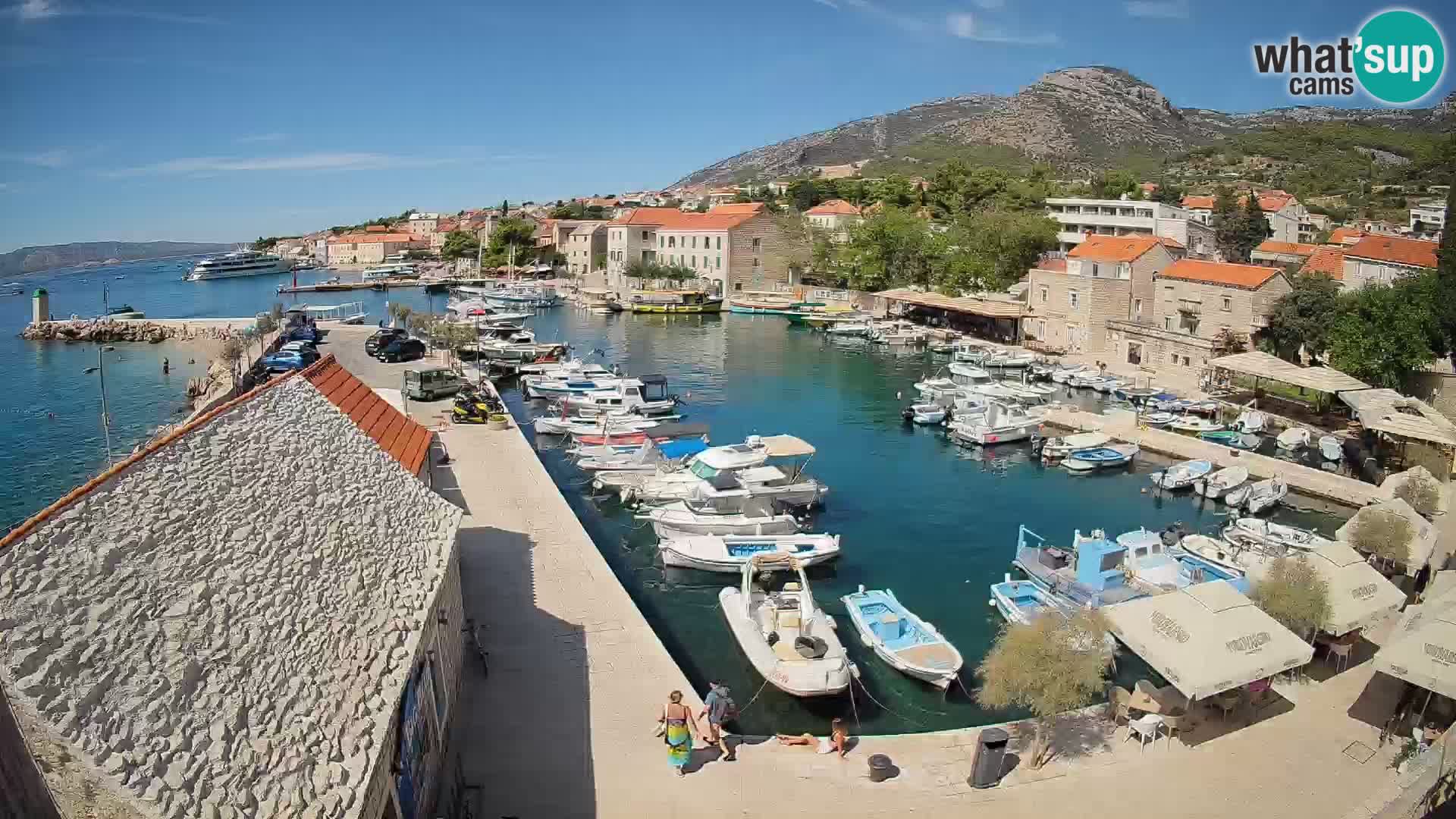 Webcam Bol Hafen – Liveblick auf Bol Riva & Marina