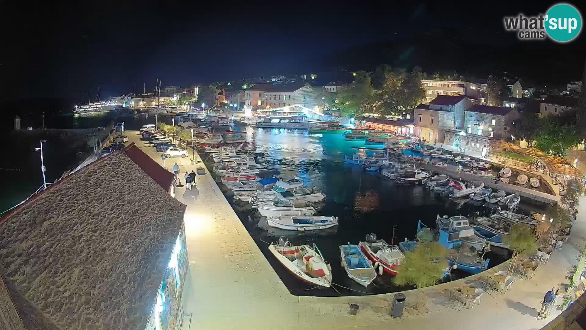 Webcam Bol Harbour – Live View of Bol Riva & Marina