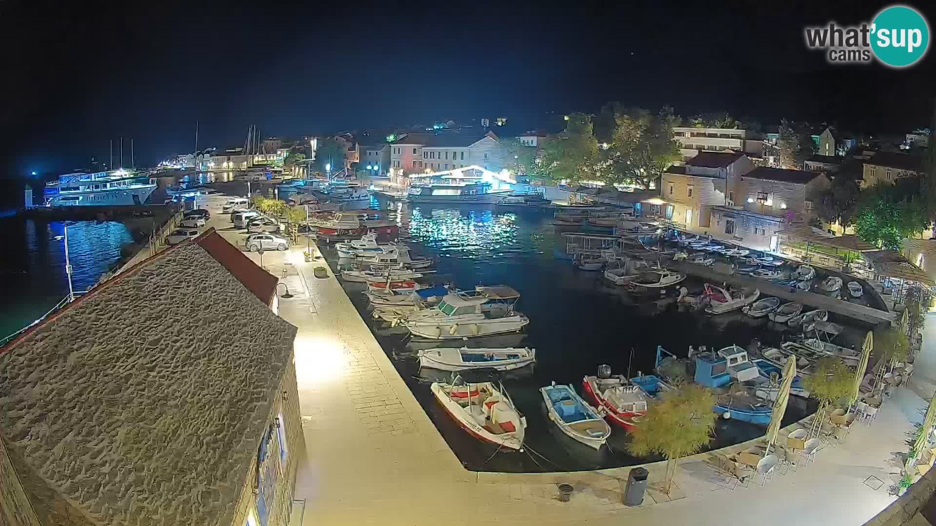 Webcam Bol Harbour – Live View of Bol Riva & Marina