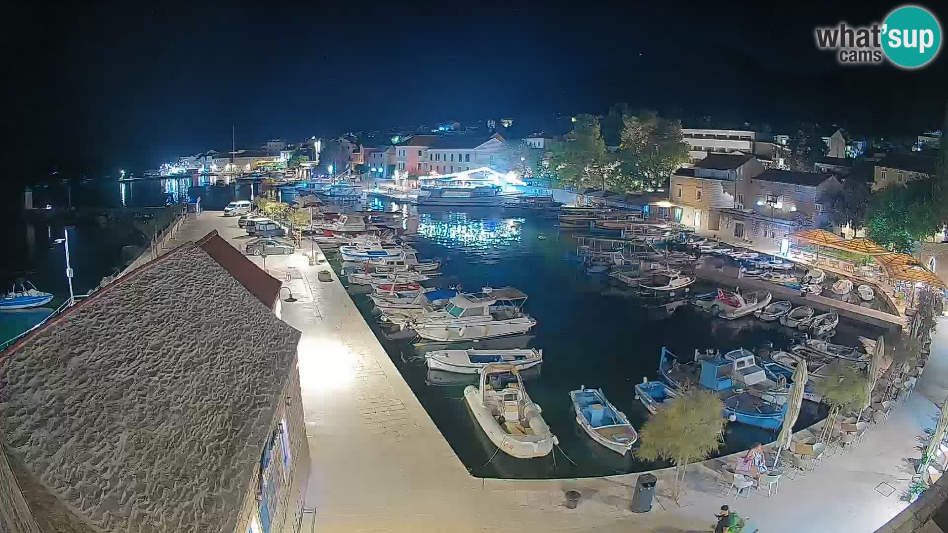 Webcam Bol Harbour – Live View of Bol Riva & Marina