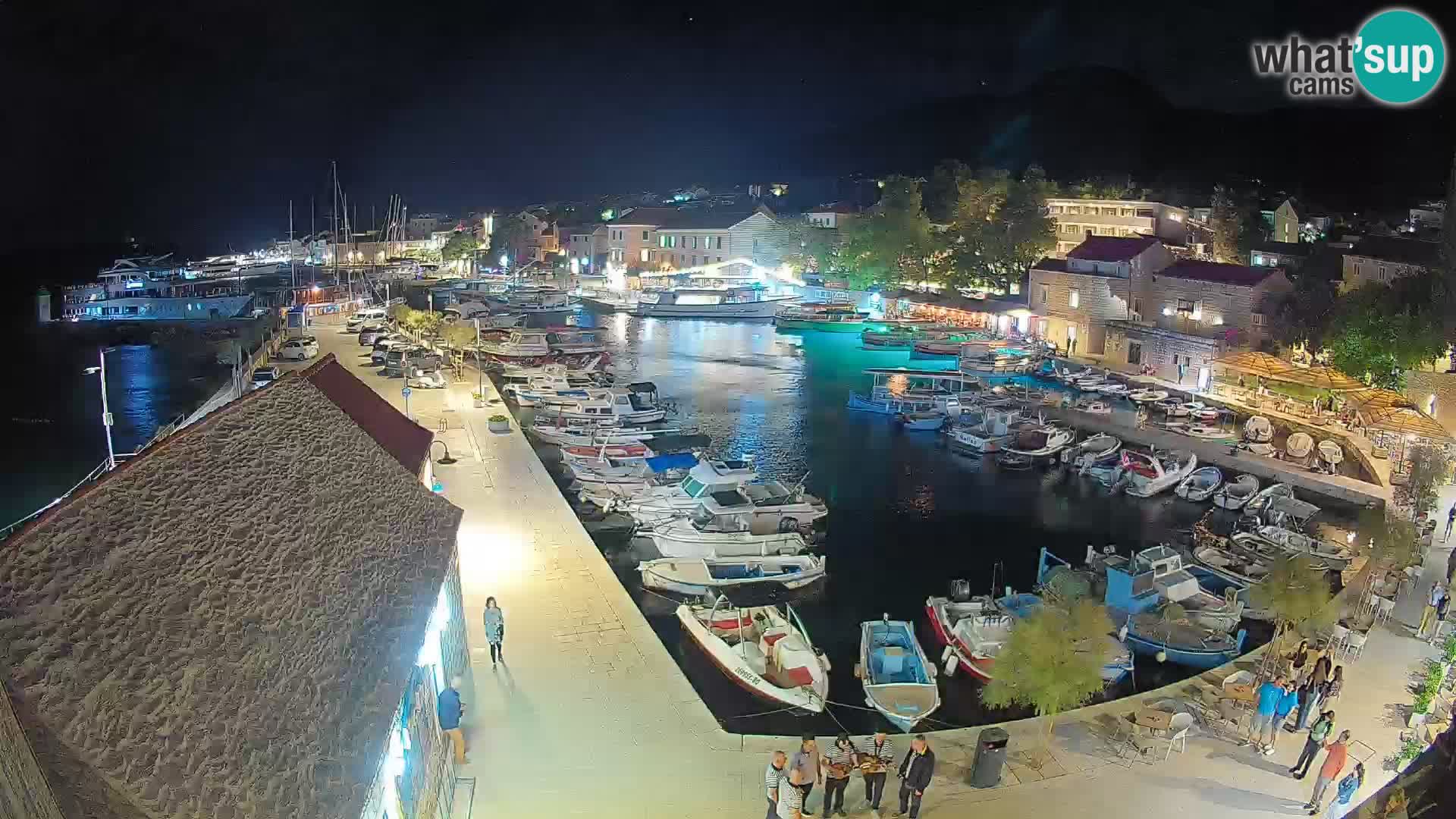 Webcam Bol Harbour – Live View of Bol Riva & Marina