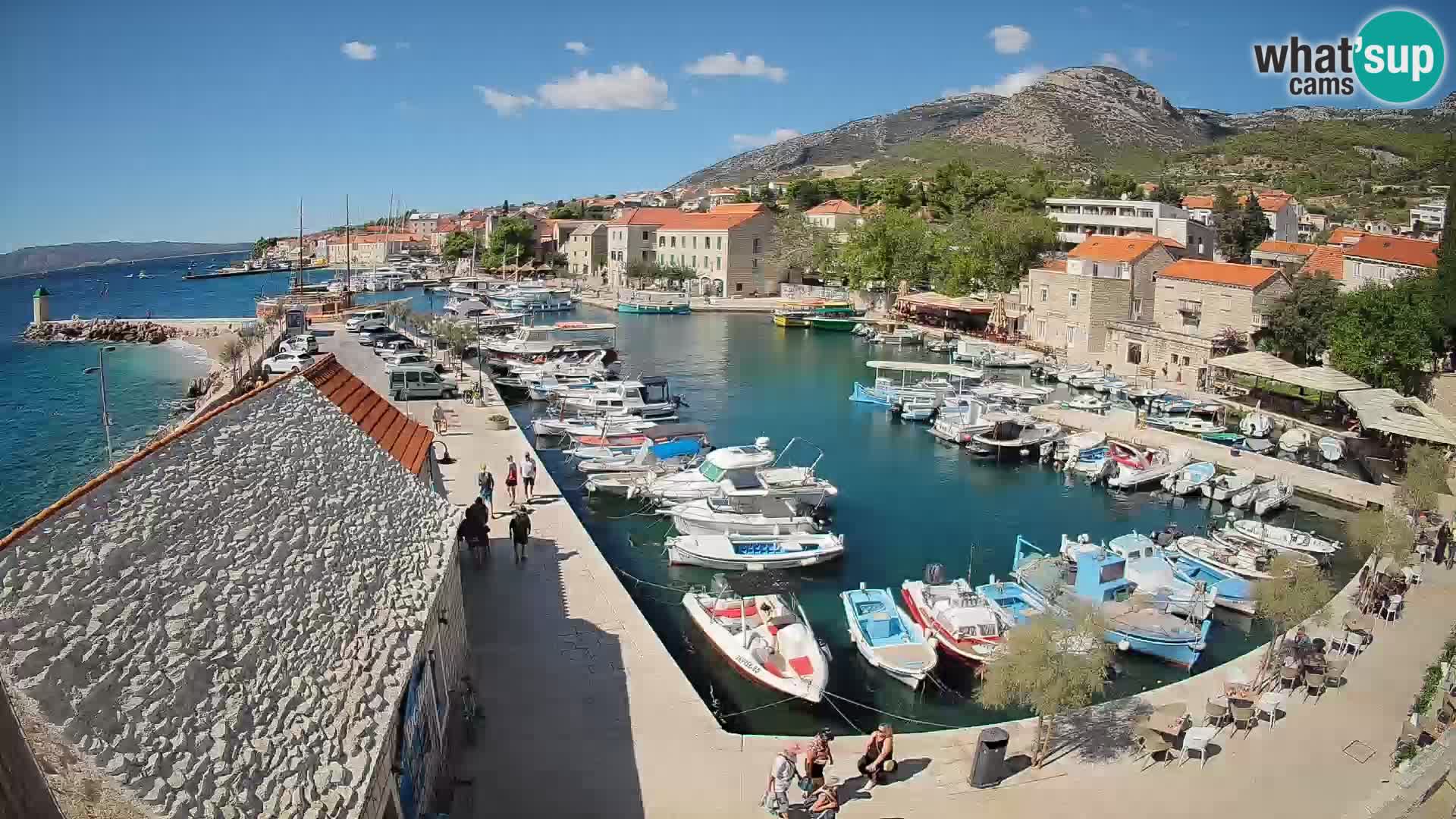 Webcam Bol Harbour – Live View of Bol Riva & Marina