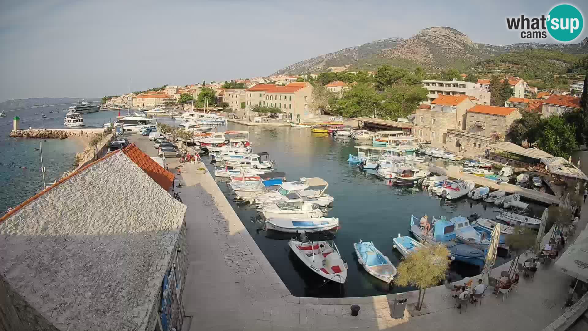 Webcam Bol Hafen – Liveblick auf Bol Riva & Marina