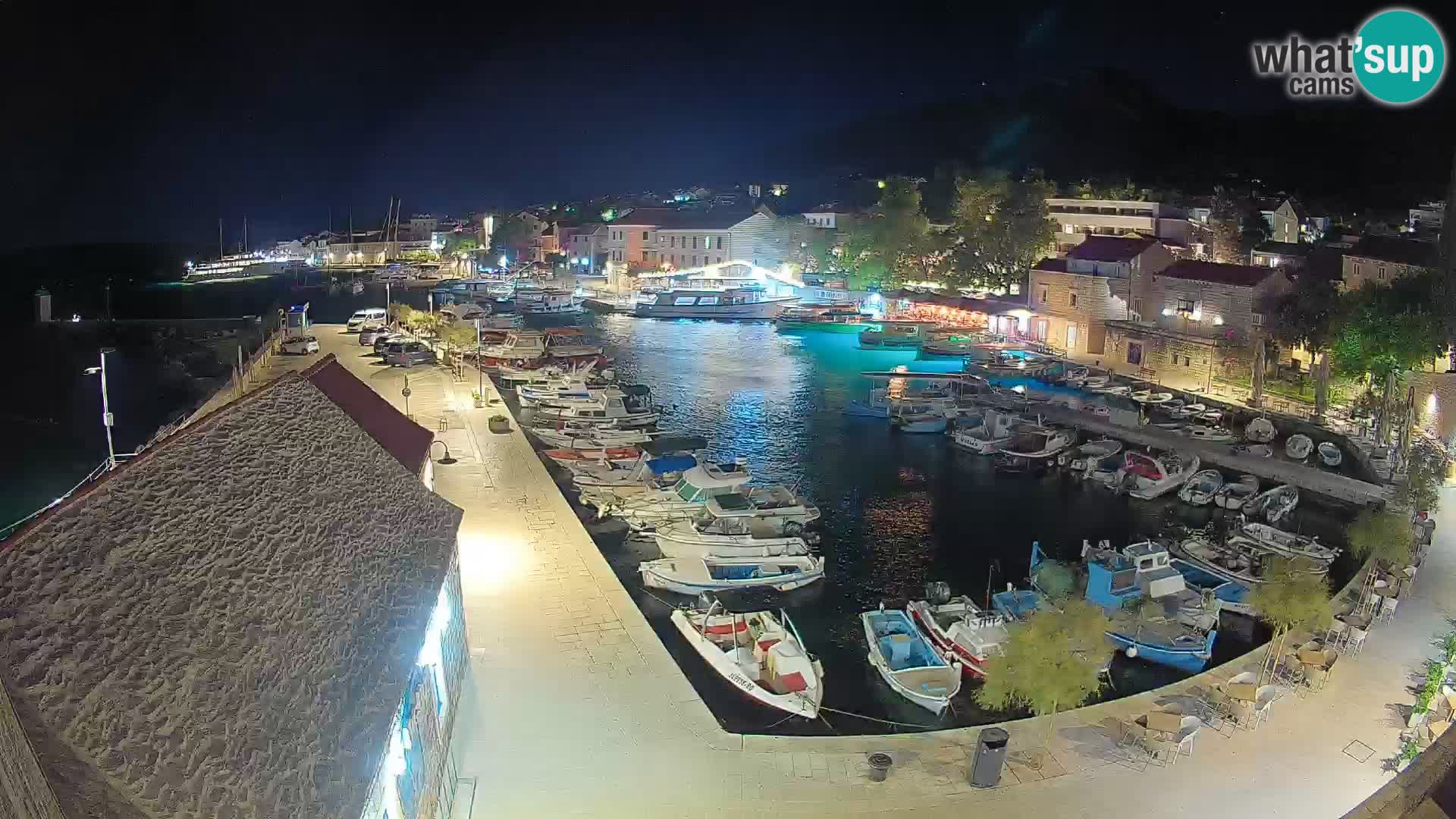 Webcam Bol Harbour – Live View of Bol Riva & Marina