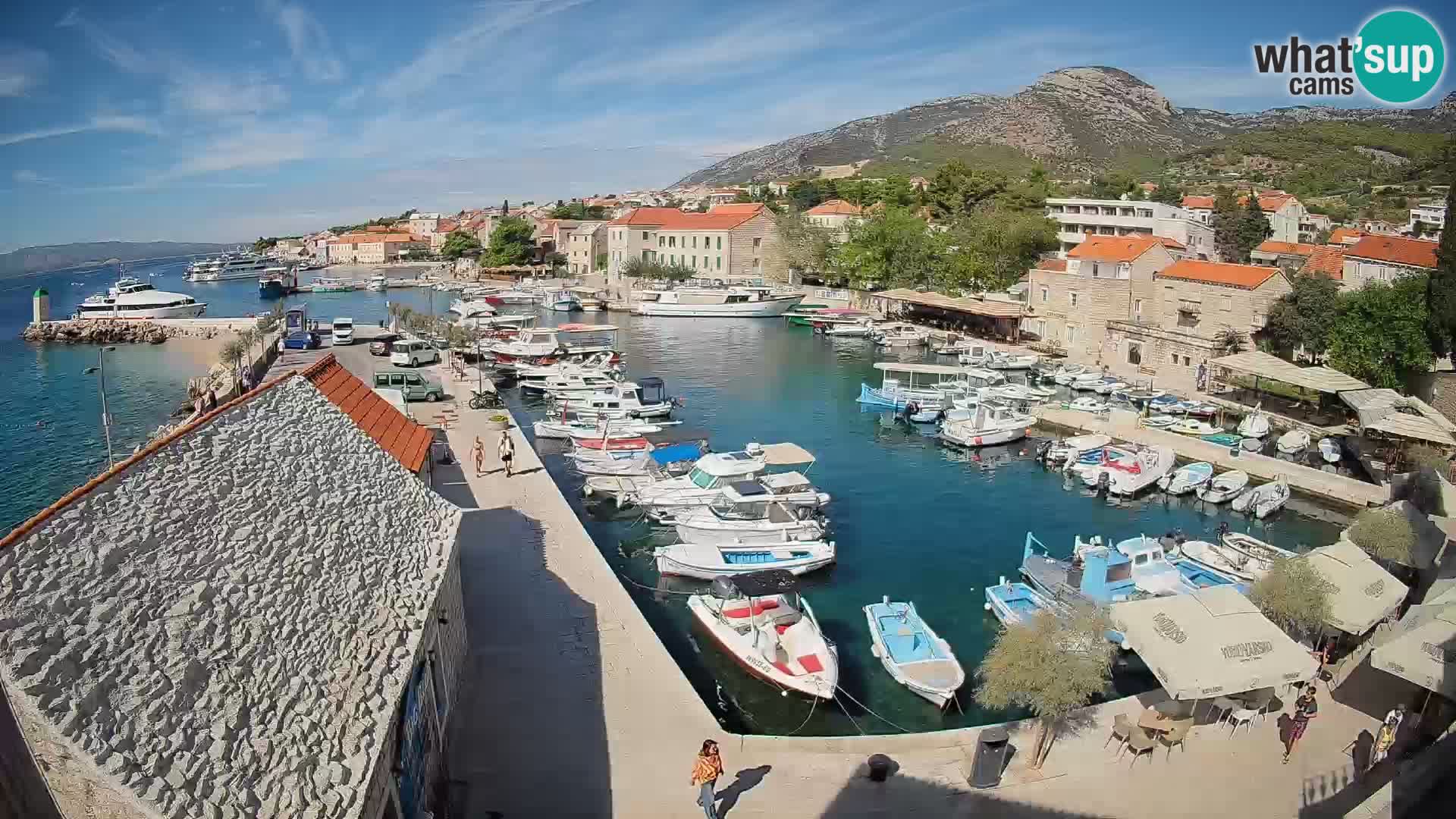 Webcam porto di Bol – Vista live sulla Riva e Marina