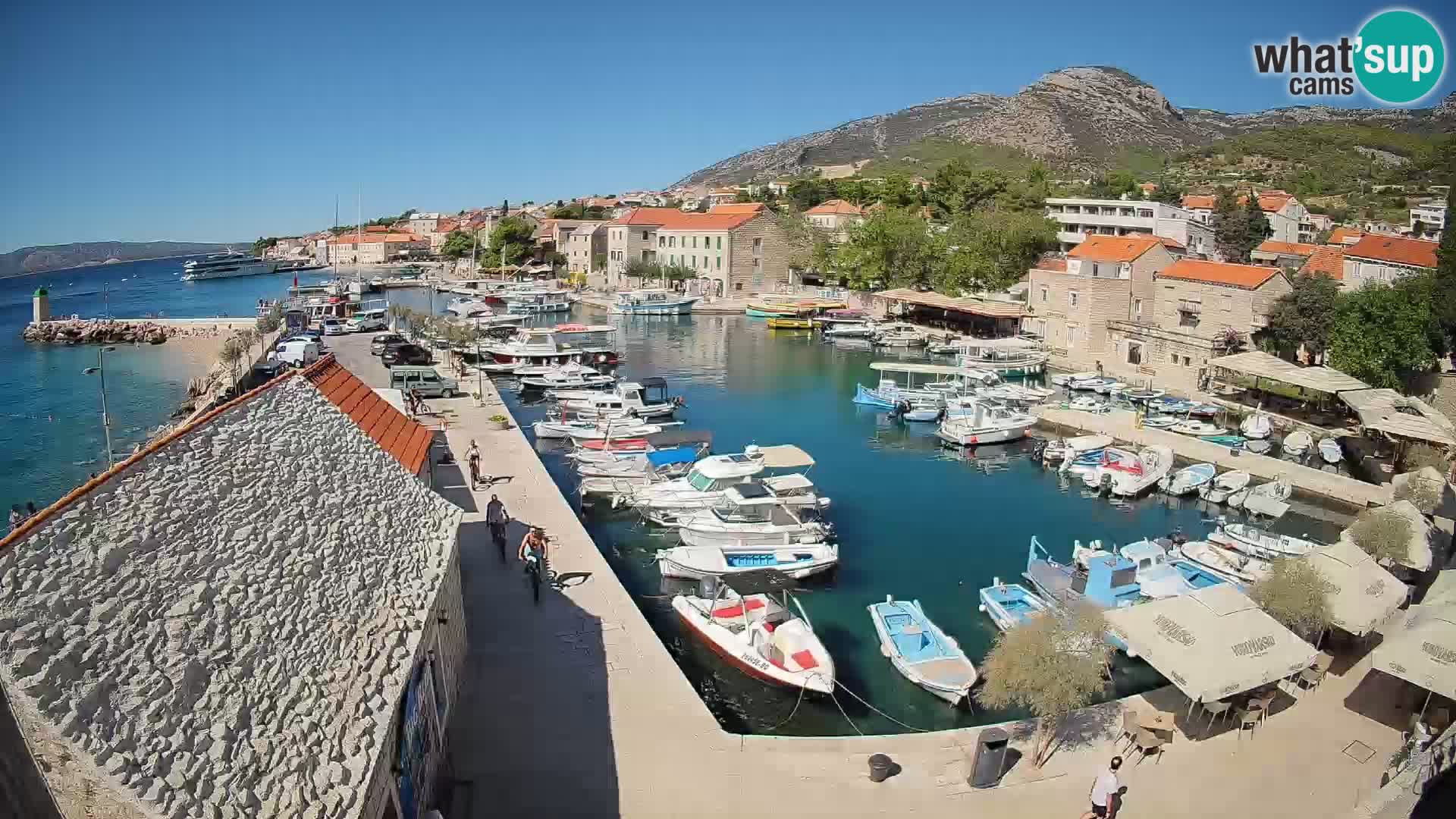 Webcam Bol Hafen – Liveblick auf Bol Riva & Marina