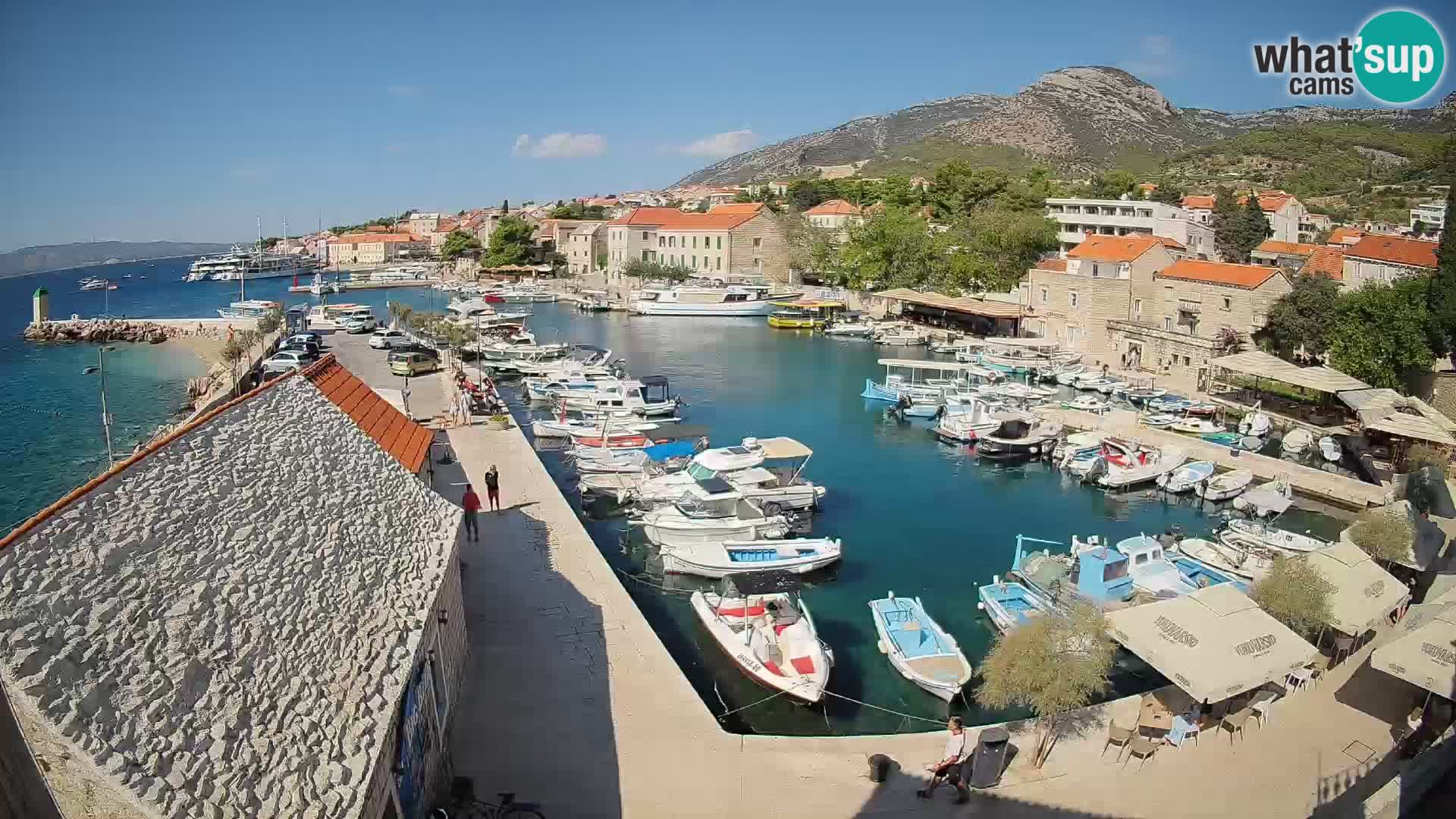 Webcam Bol Hafen – Liveblick auf Bol Riva & Marina