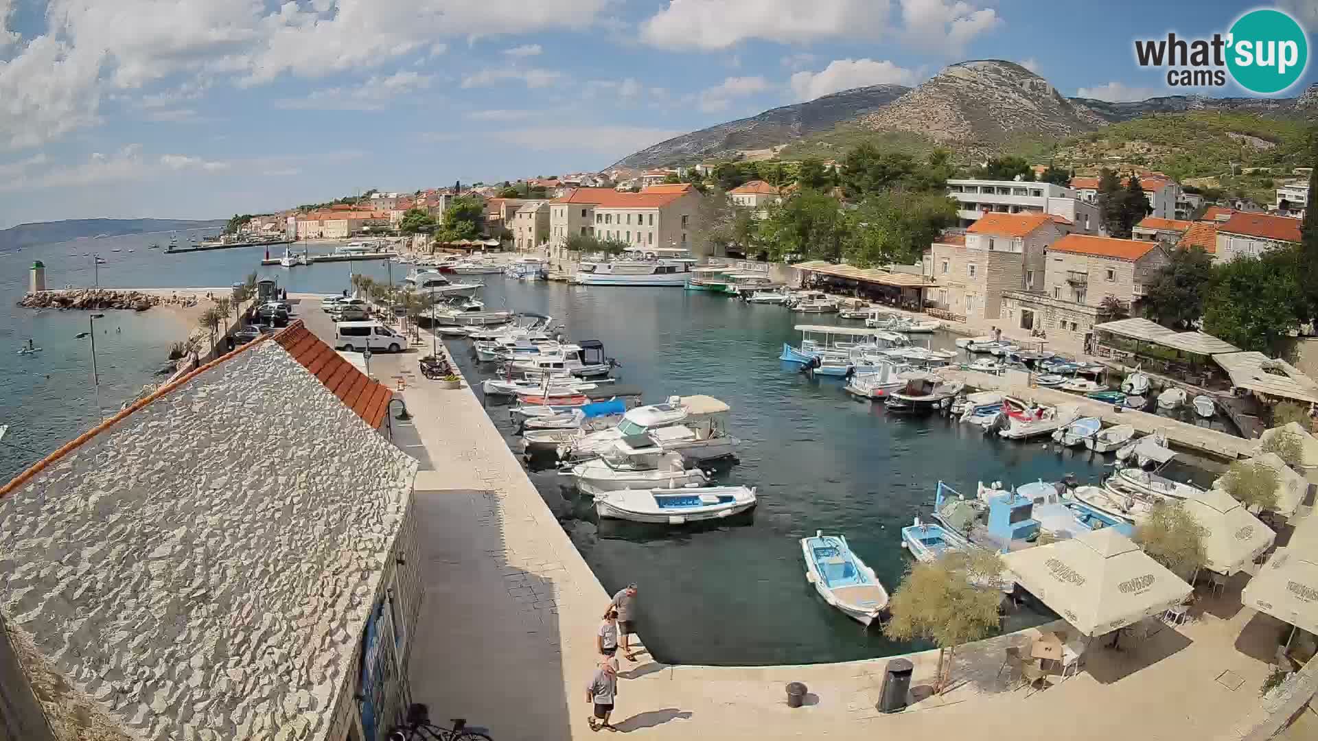 Webcam Bol Harbour – Live View of Bol Riva & Marina
