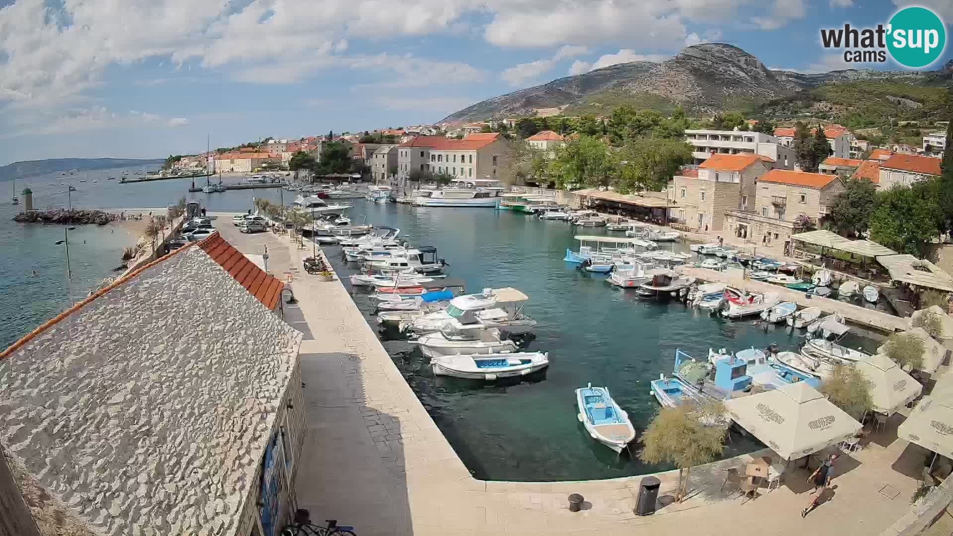 Webcam Bol Harbour – Live View of Bol Riva & Marina