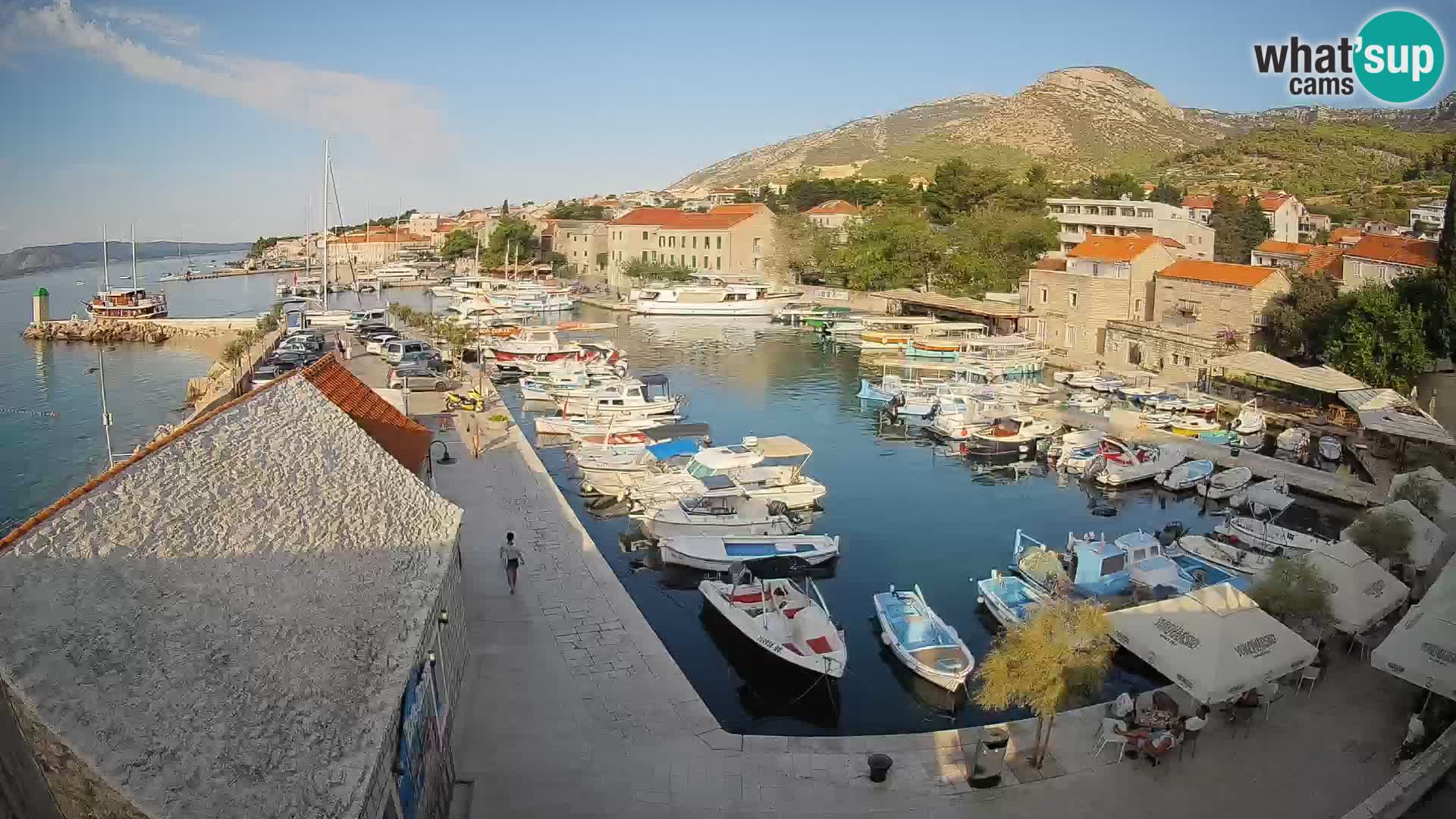 Webcam Bol Harbour – Live View of Bol Riva & Marina
