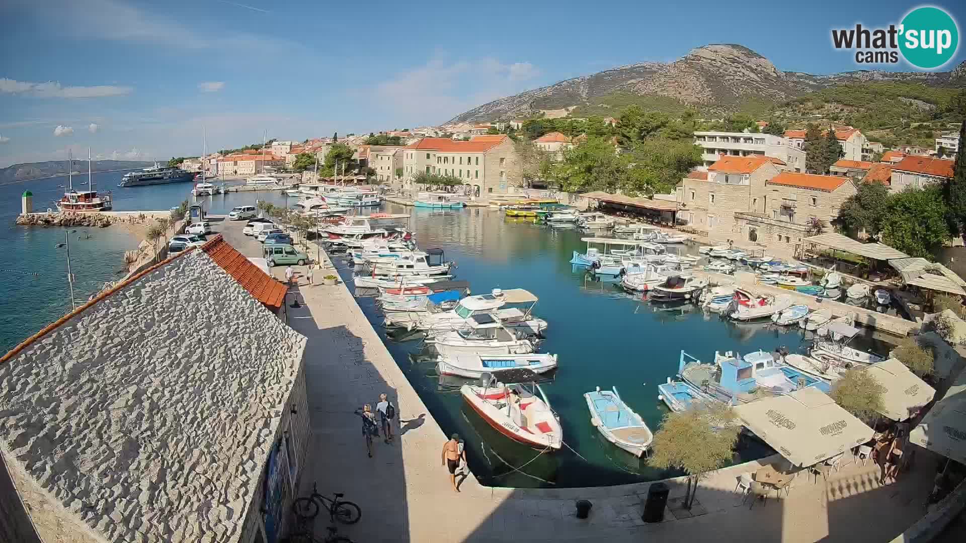 Webcam Bol Harbour – Live View of Bol Riva & Marina