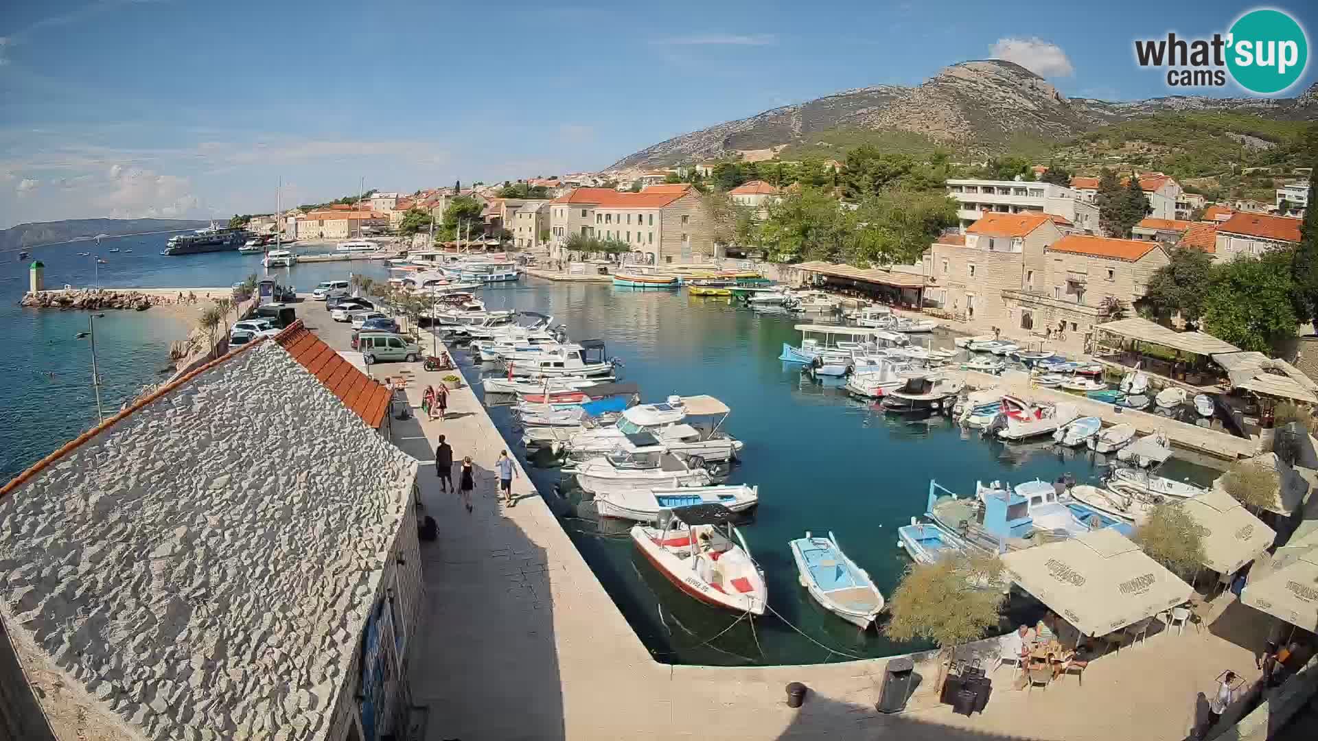Webcam Bol Harbour – Live View of Bol Riva & Marina