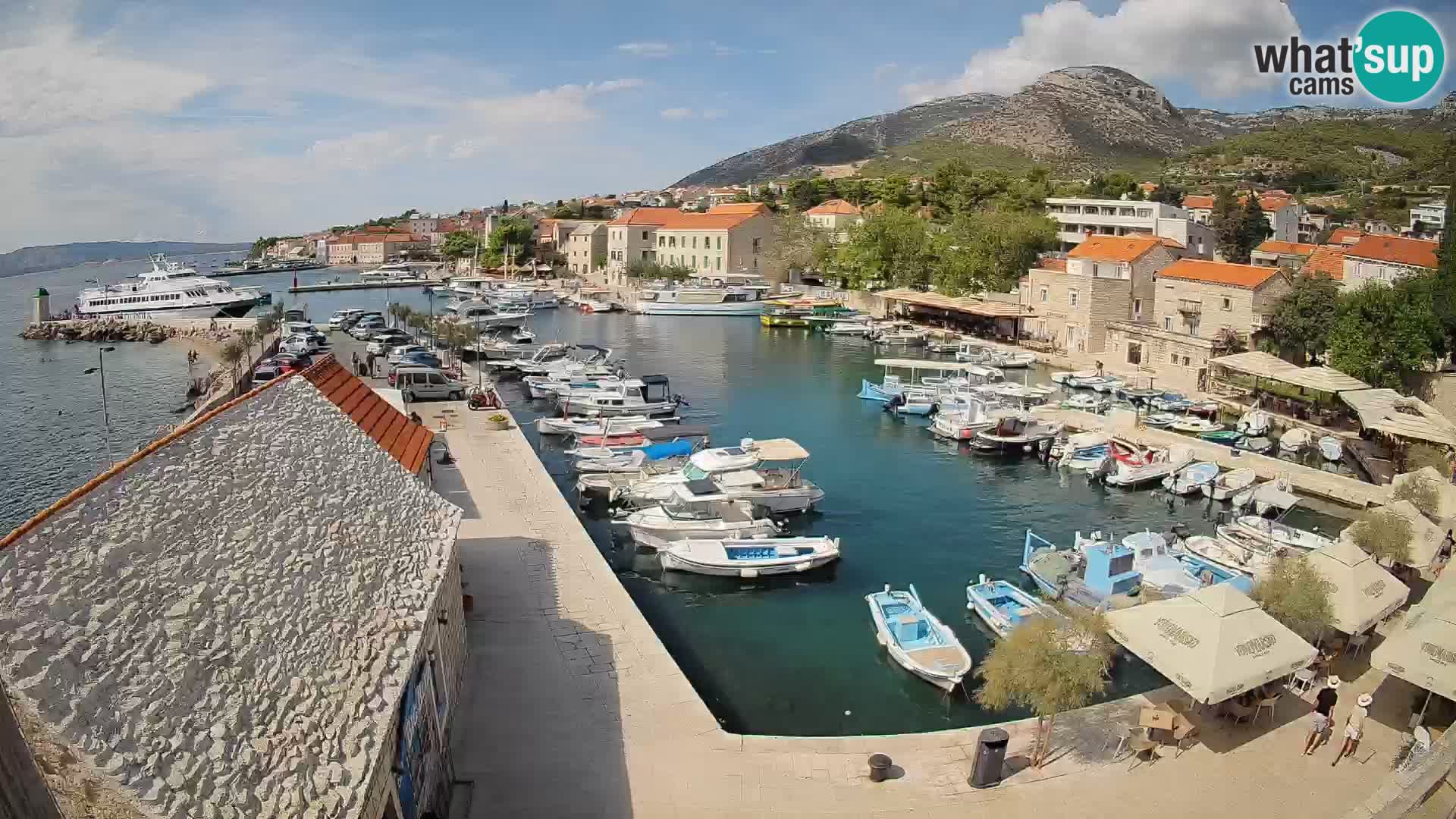Webcam Bol Hafen – Liveblick auf Bol Riva & Marina