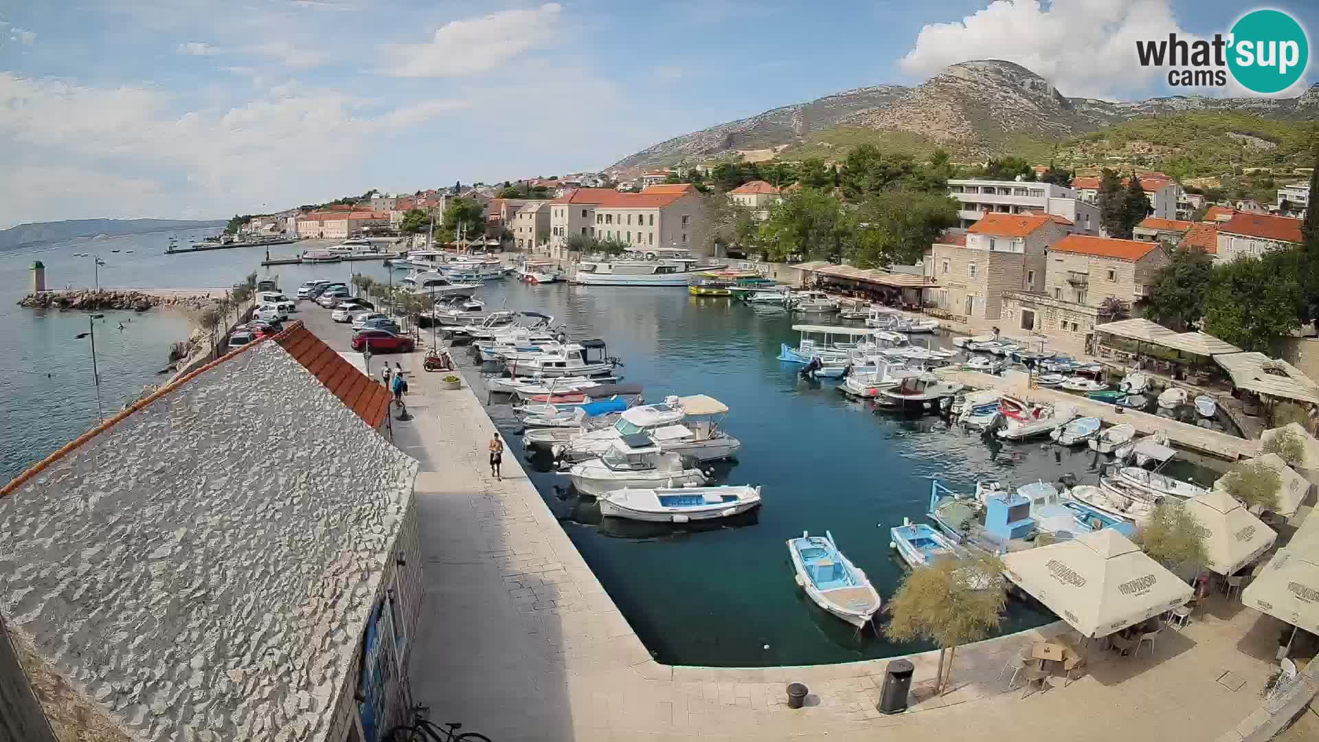 Webcam Bol Hafen – Liveblick auf Bol Riva & Marina