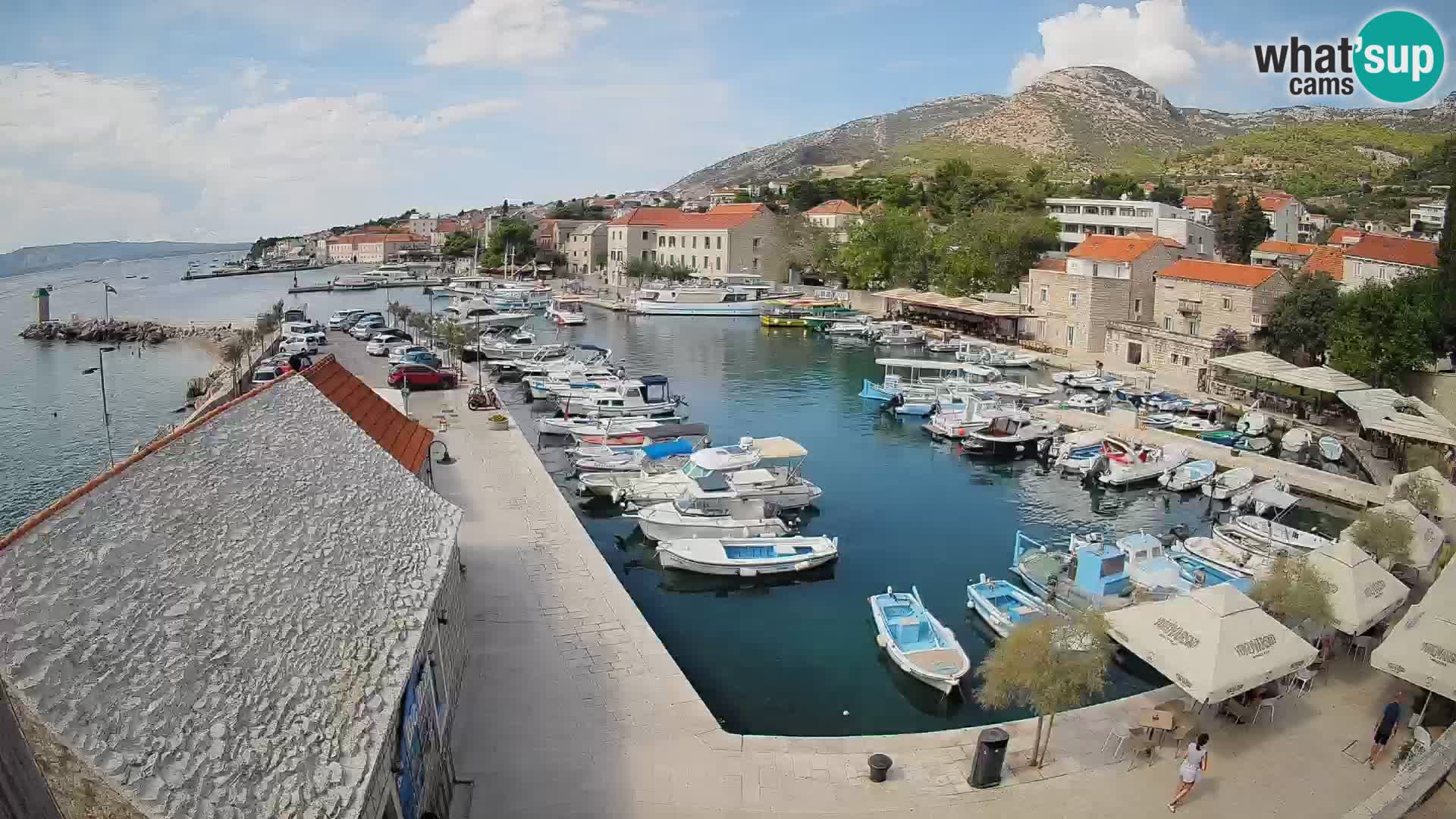 Webcam porto di Bol – Vista live sulla Riva e Marina