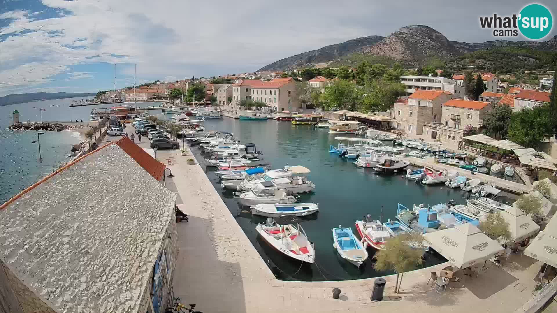 Webcam Bol Harbour – Live View of Bol Riva & Marina