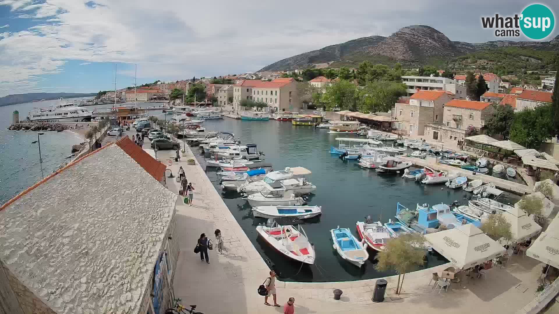 Webcam Bol Harbour – Live View of Bol Riva & Marina