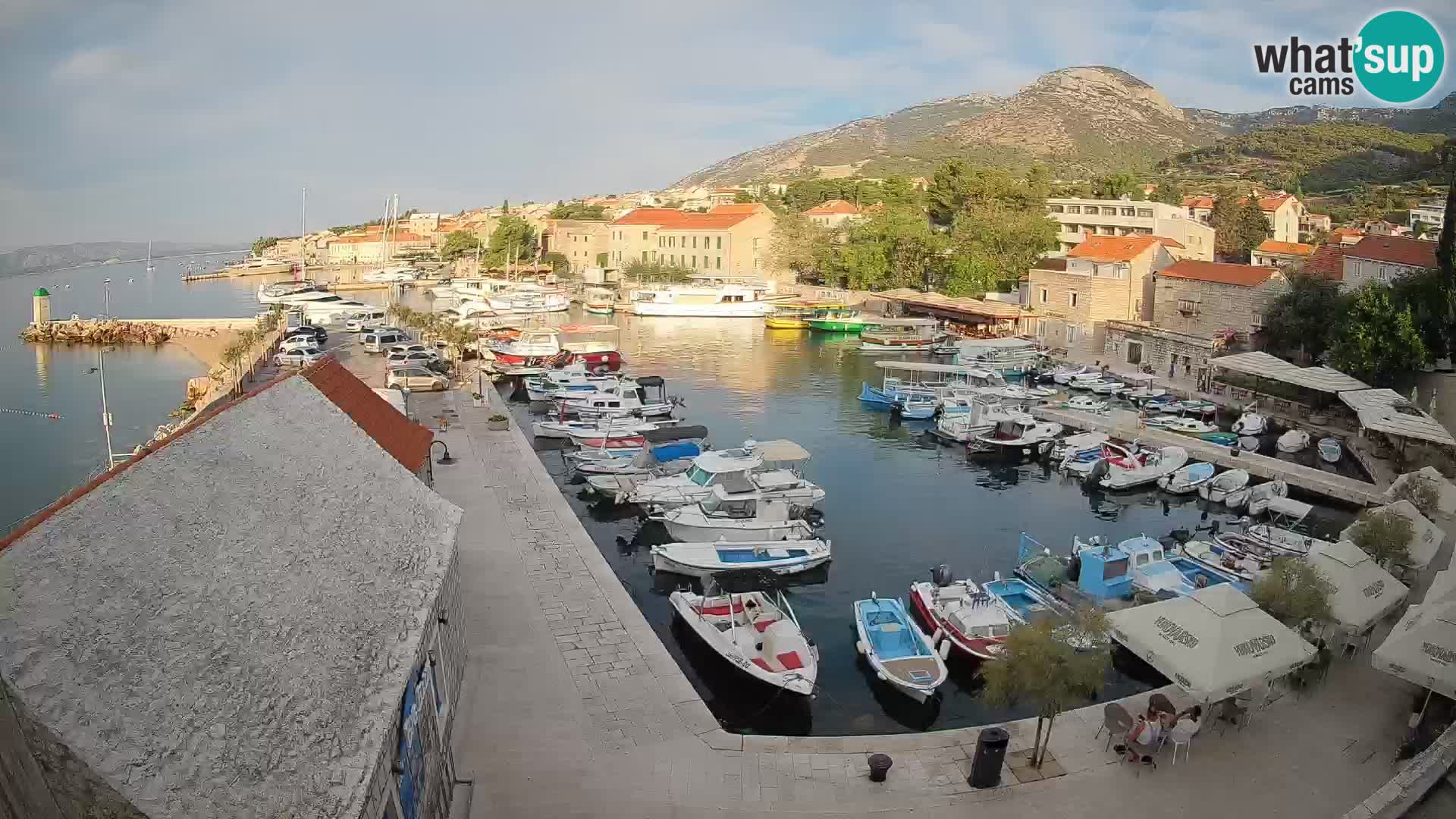 Webcam Bol Hafen – Liveblick auf Bol Riva & Marina