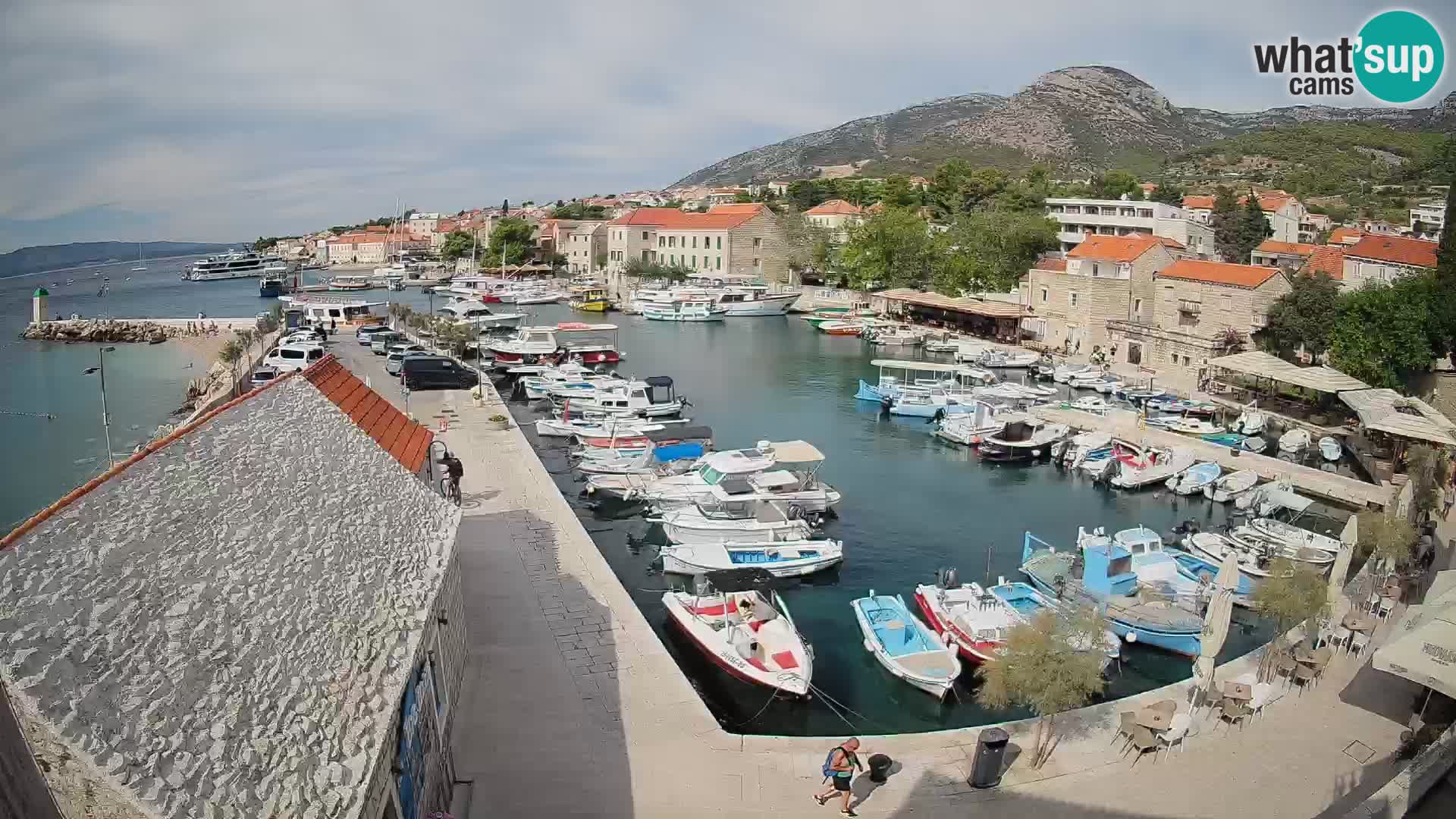 Webcam Bol Hafen – Liveblick auf Bol Riva & Marina